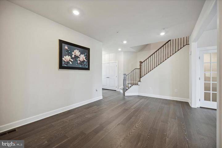 Exton, PA 19341,325 PIPER LN