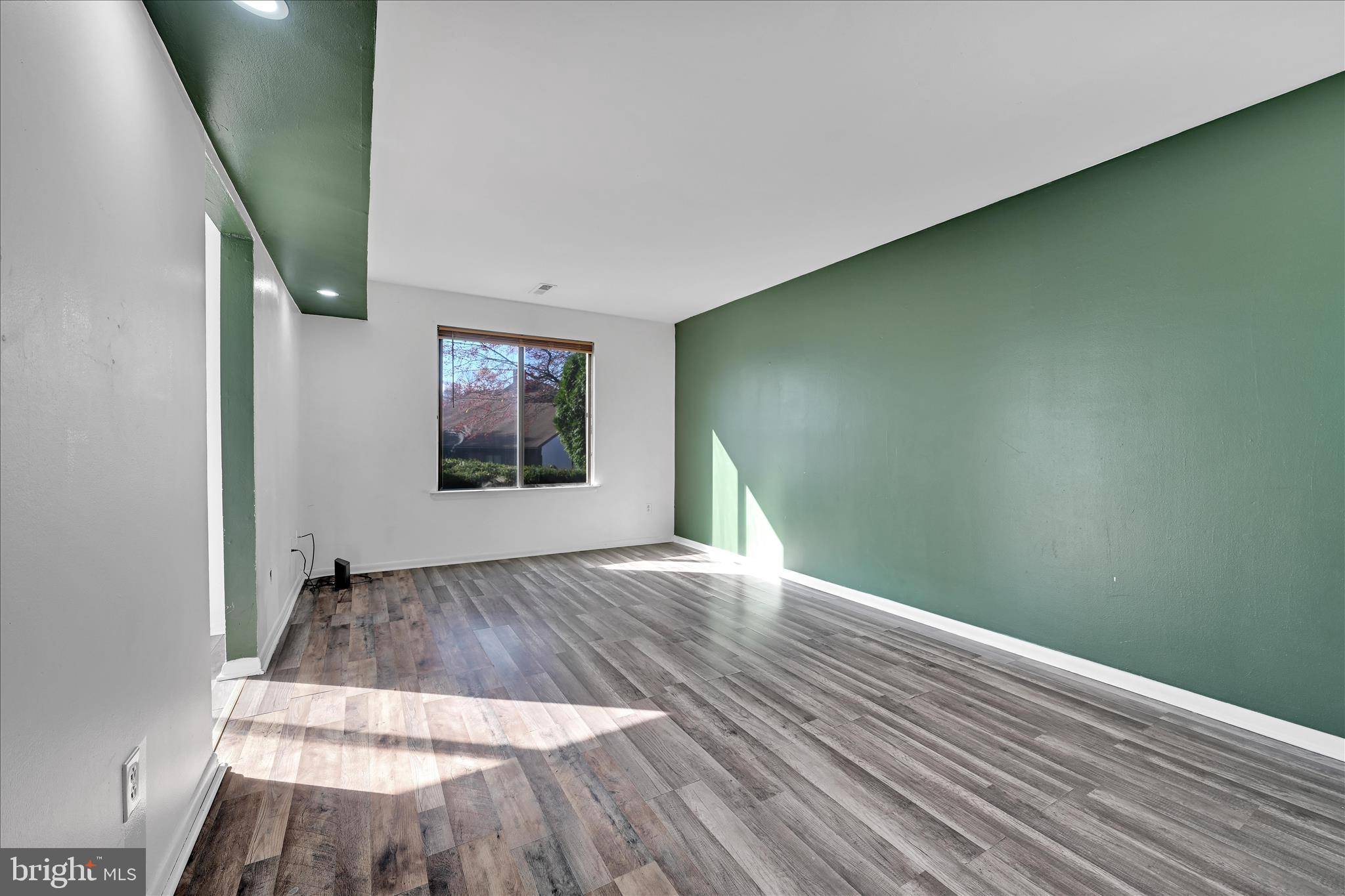 Reading, PA 19606,31-1 WISTER