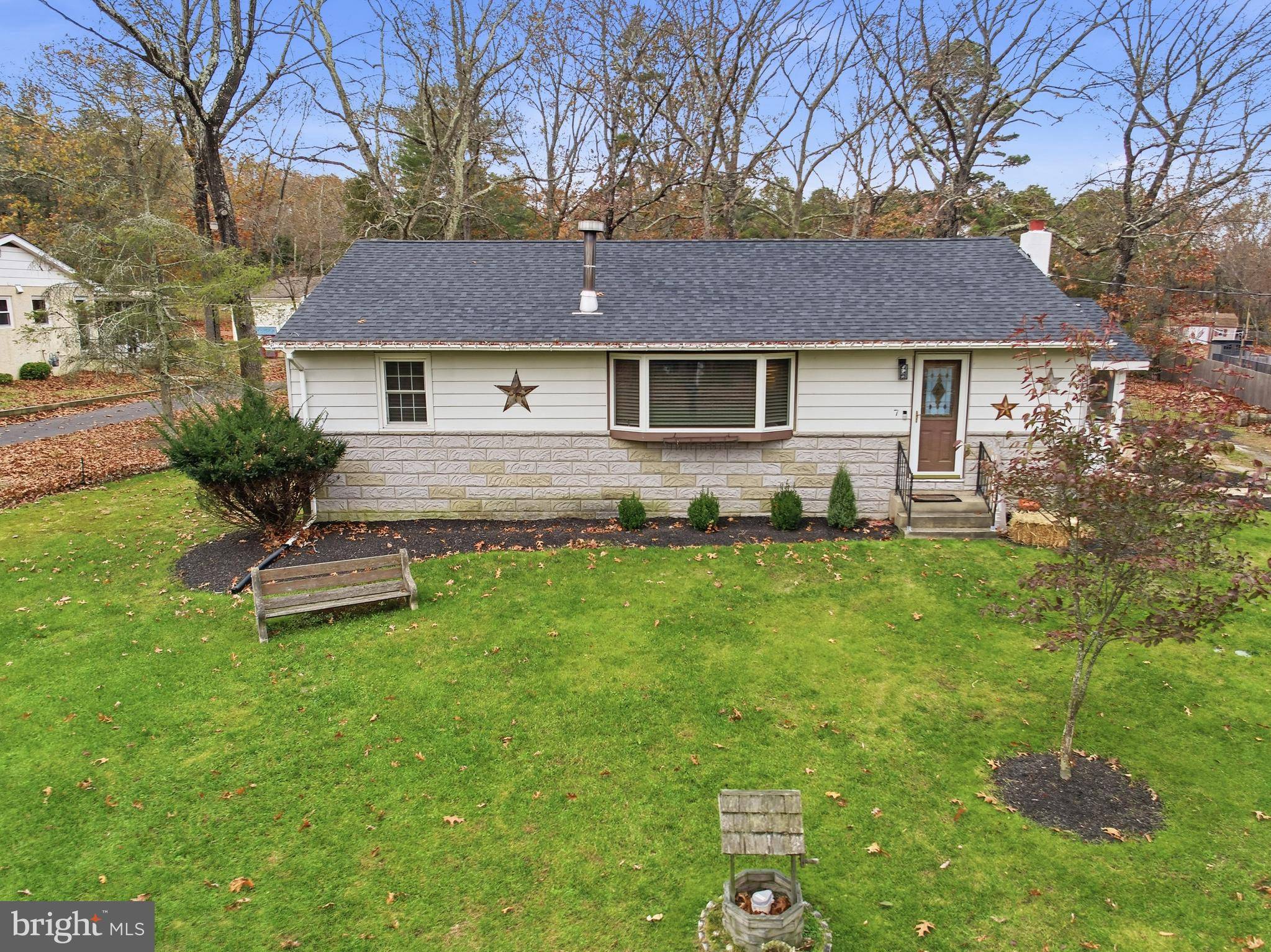 Tabernacle, NJ 08088,7 ANNE DR