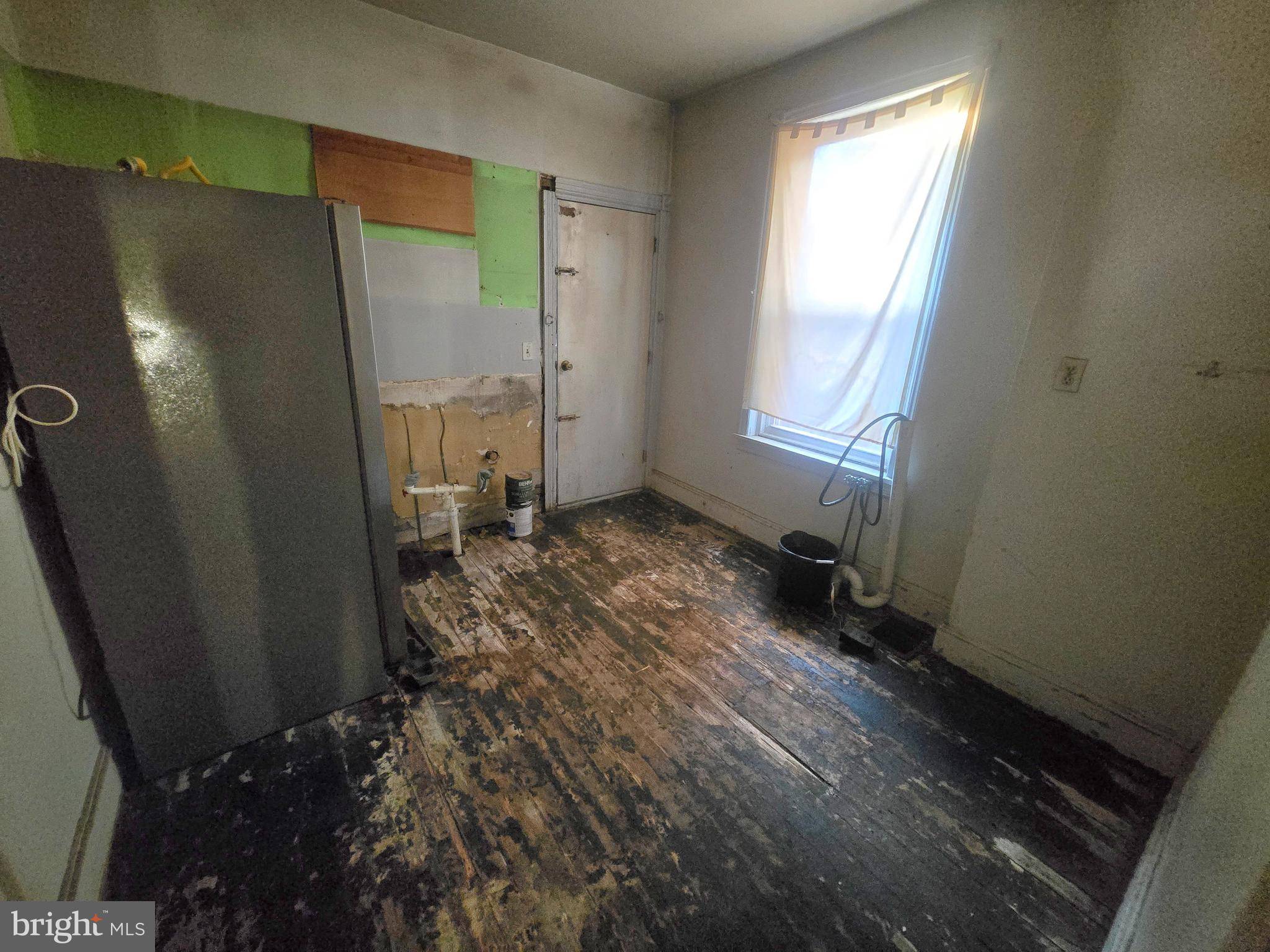 Wilmington, DE 19805,1102 W 4TH ST