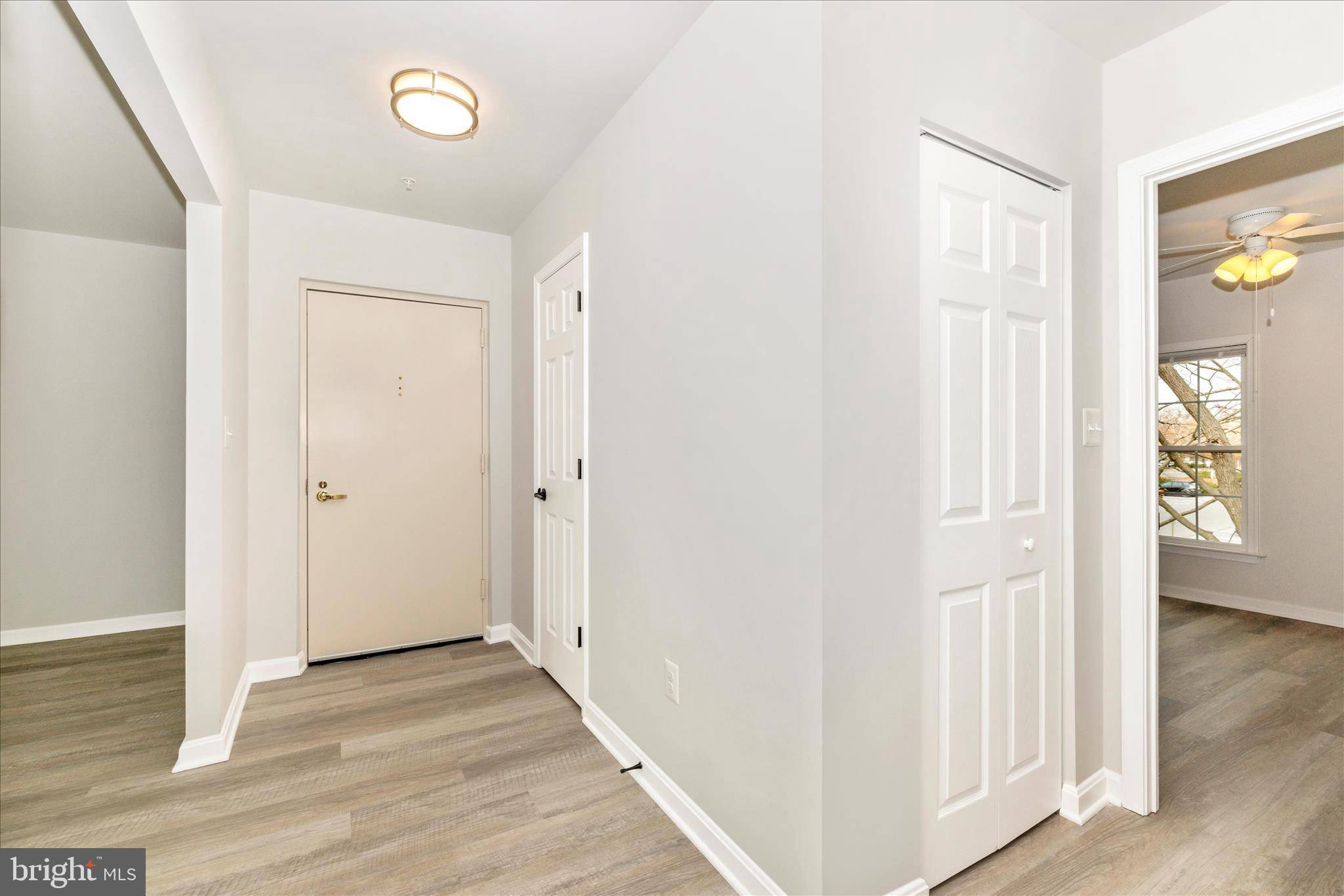 Gaithersburg, MD 20878,828 QUINCE ORCHARD BLVD #828-20