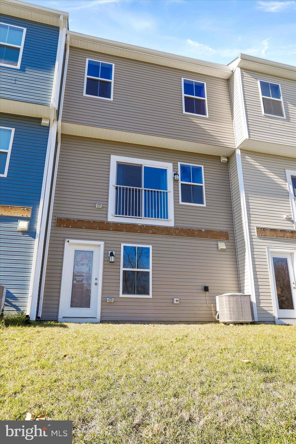 Inwood, WV 25428,143 COOPERAGE RD