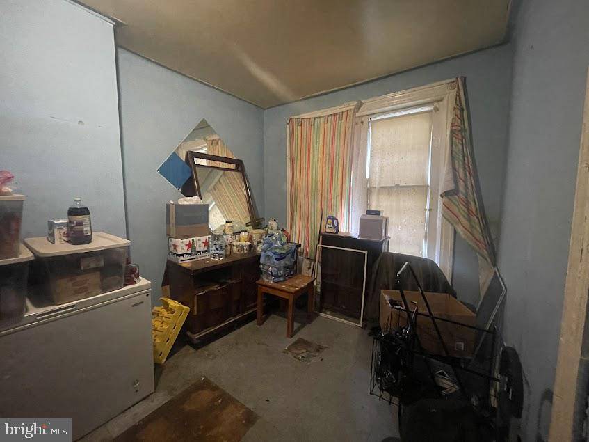 Philadelphia, PA 19133,1042 W INDIANA AVE