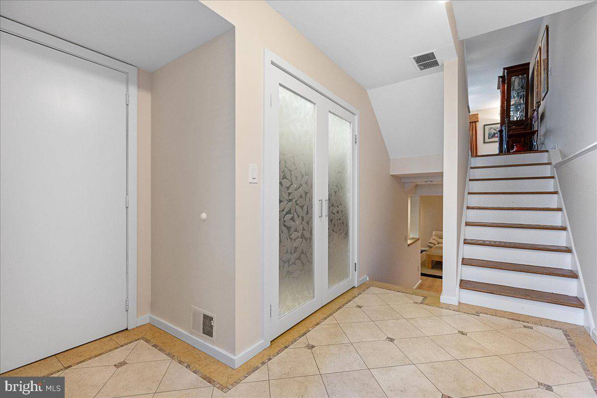 Princeton, NJ 08540,22 GORDON WAY