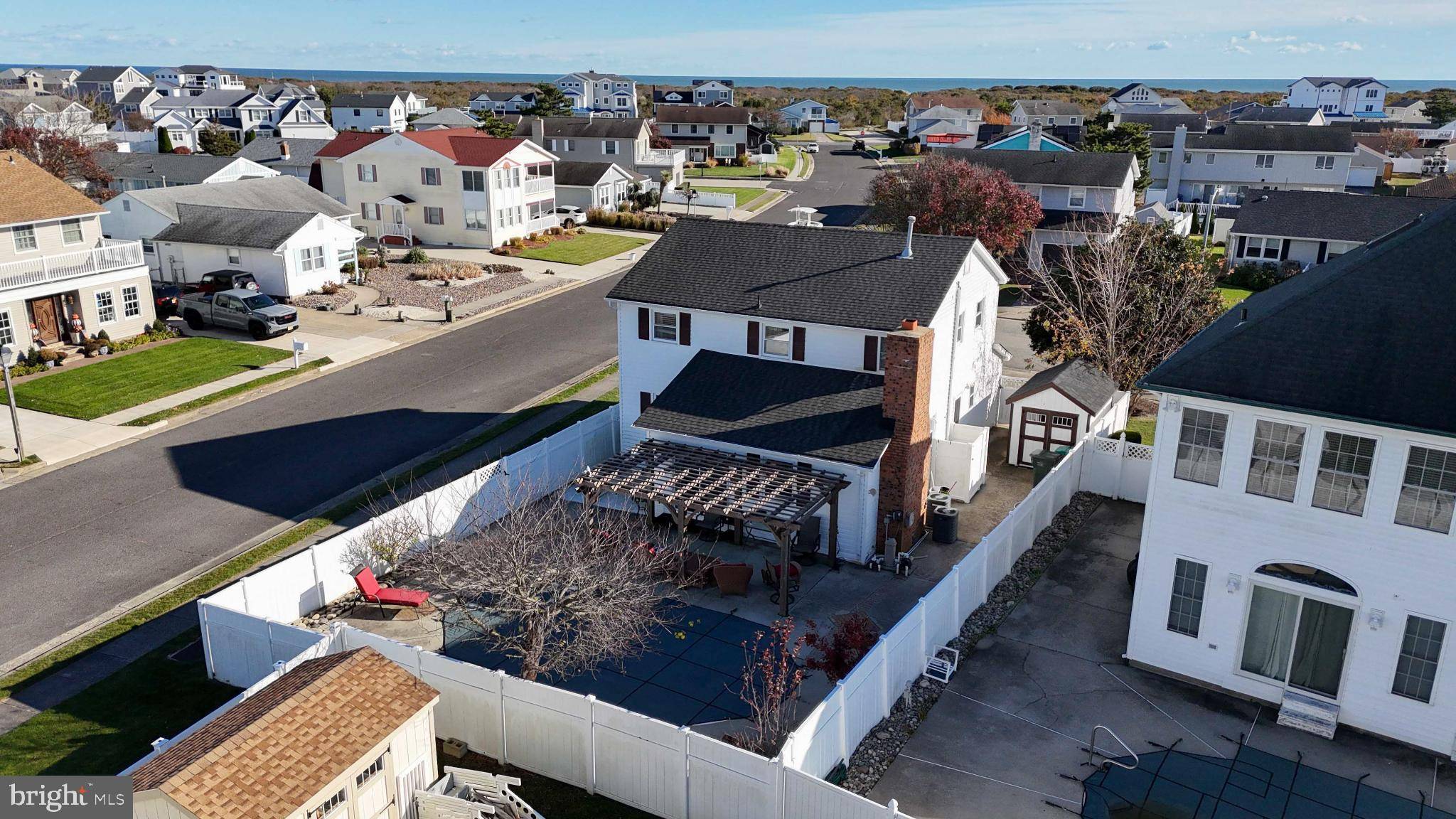 Brigantine, NJ 08203,5201 WATERVIEW DR