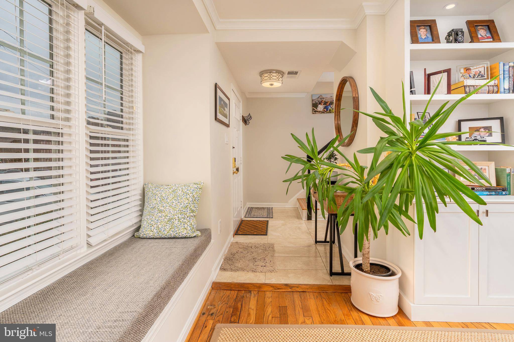 Chevy Chase, MD 20815,5050 BRADLEY BLVD #6