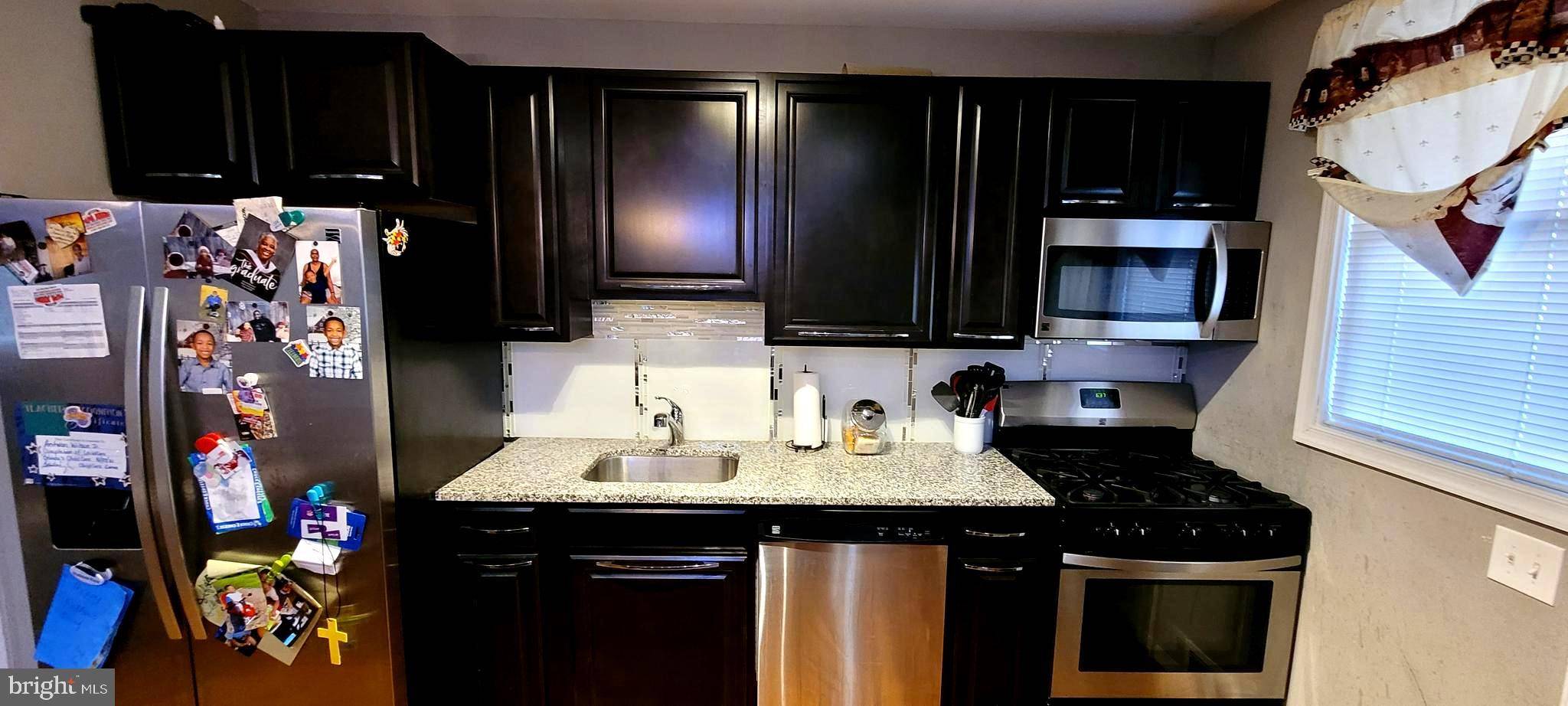 Baltimore, MD 21215,3927 CEDARDALE RD