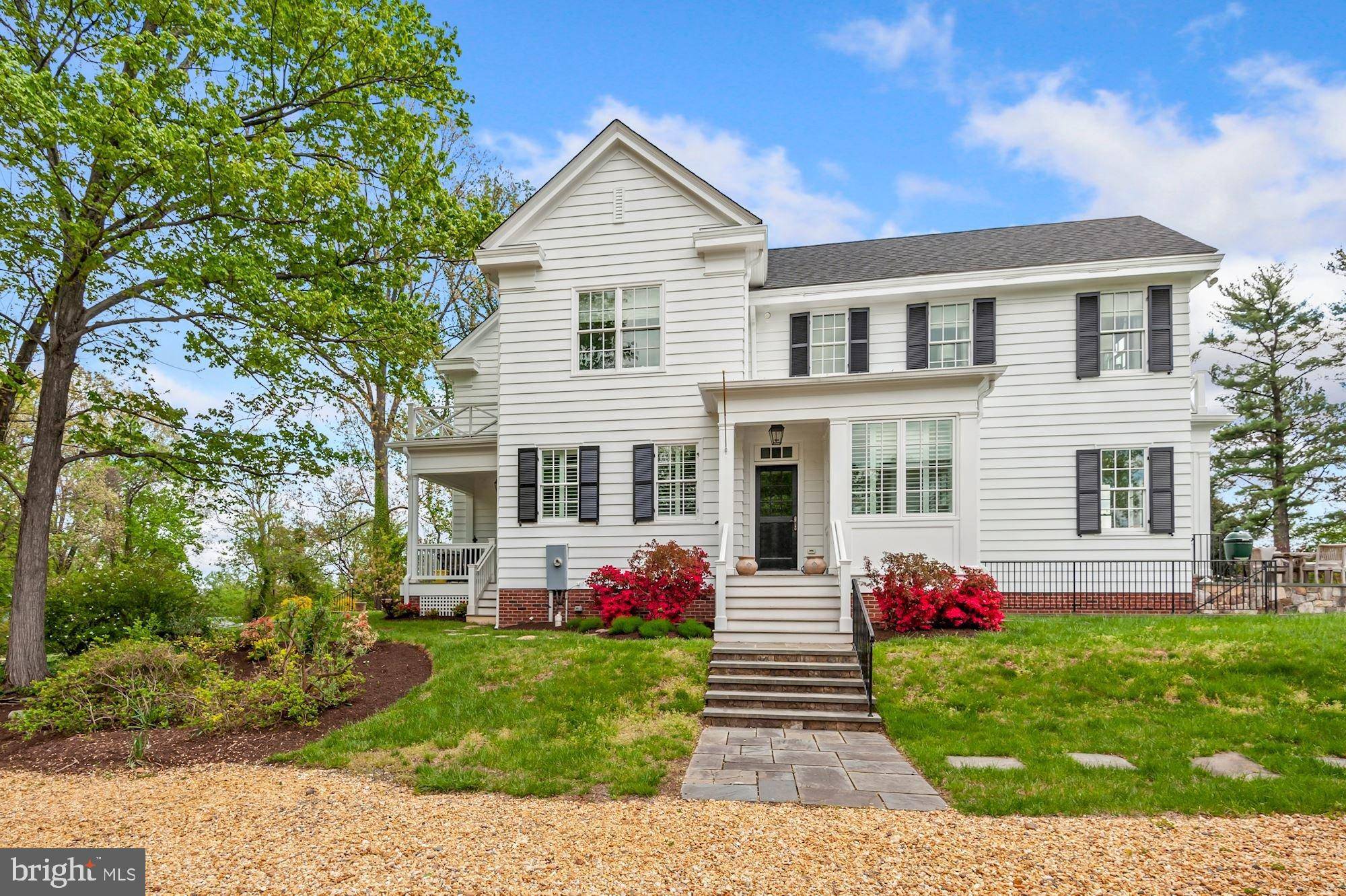 Mclean, VA 22101,1031 PINE HILL RD