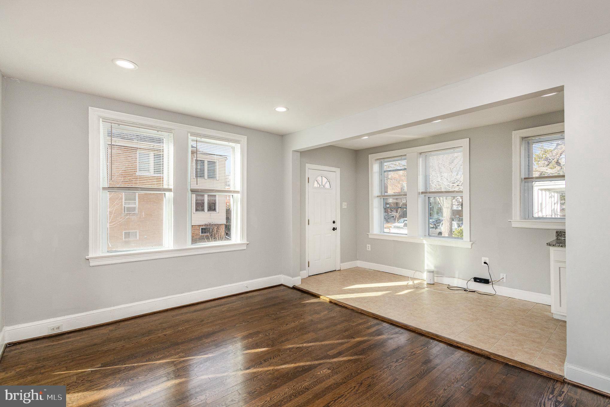 Washington, DC 20011,711 QUACKENBOS ST NW