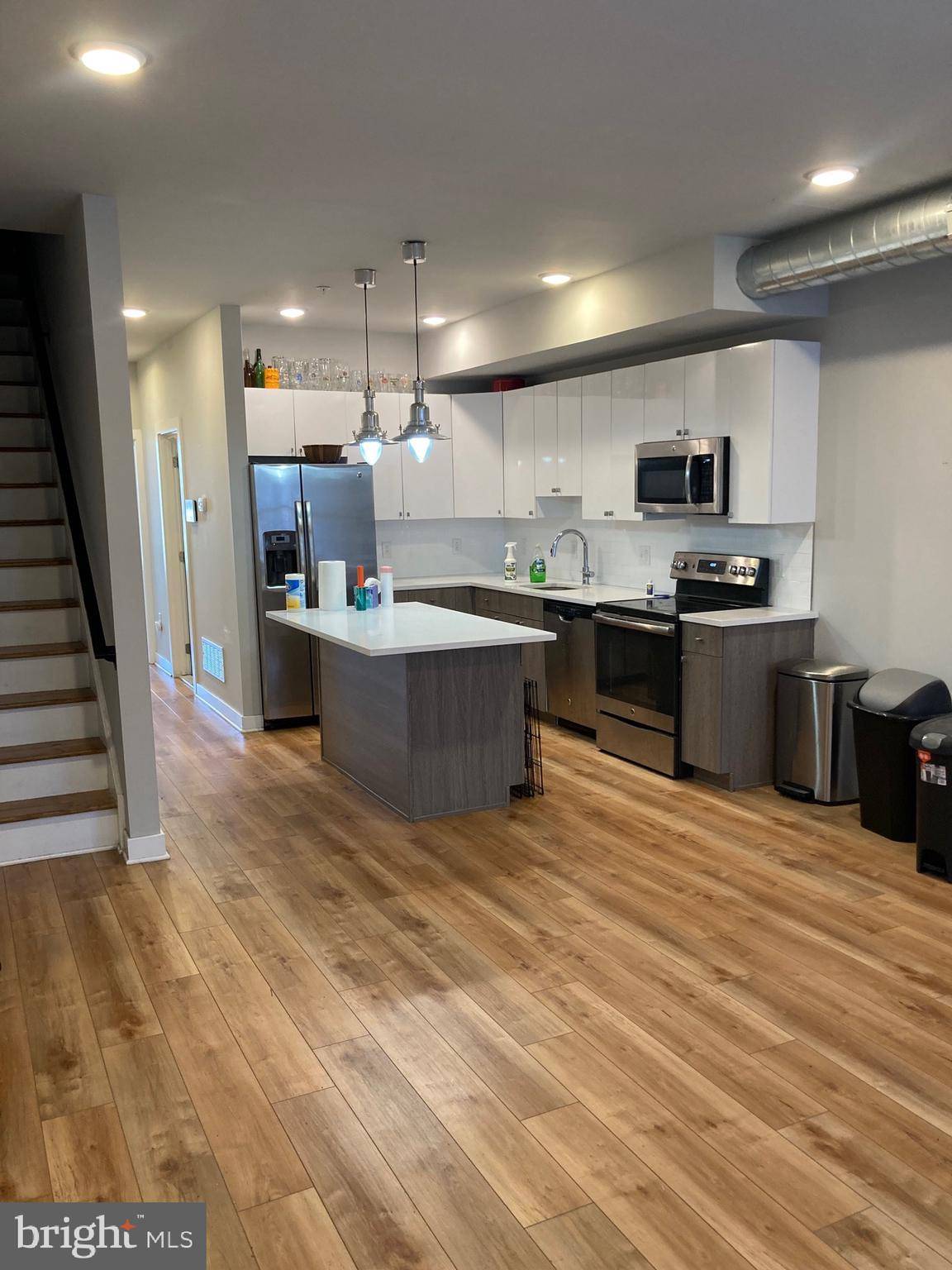 Philadelphia, PA 19133,2553 N FRONT ST #3