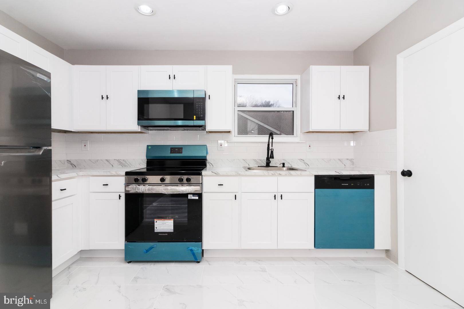 Beverly, NJ 08010,1475 MOUNT HOLLY RD #O-9