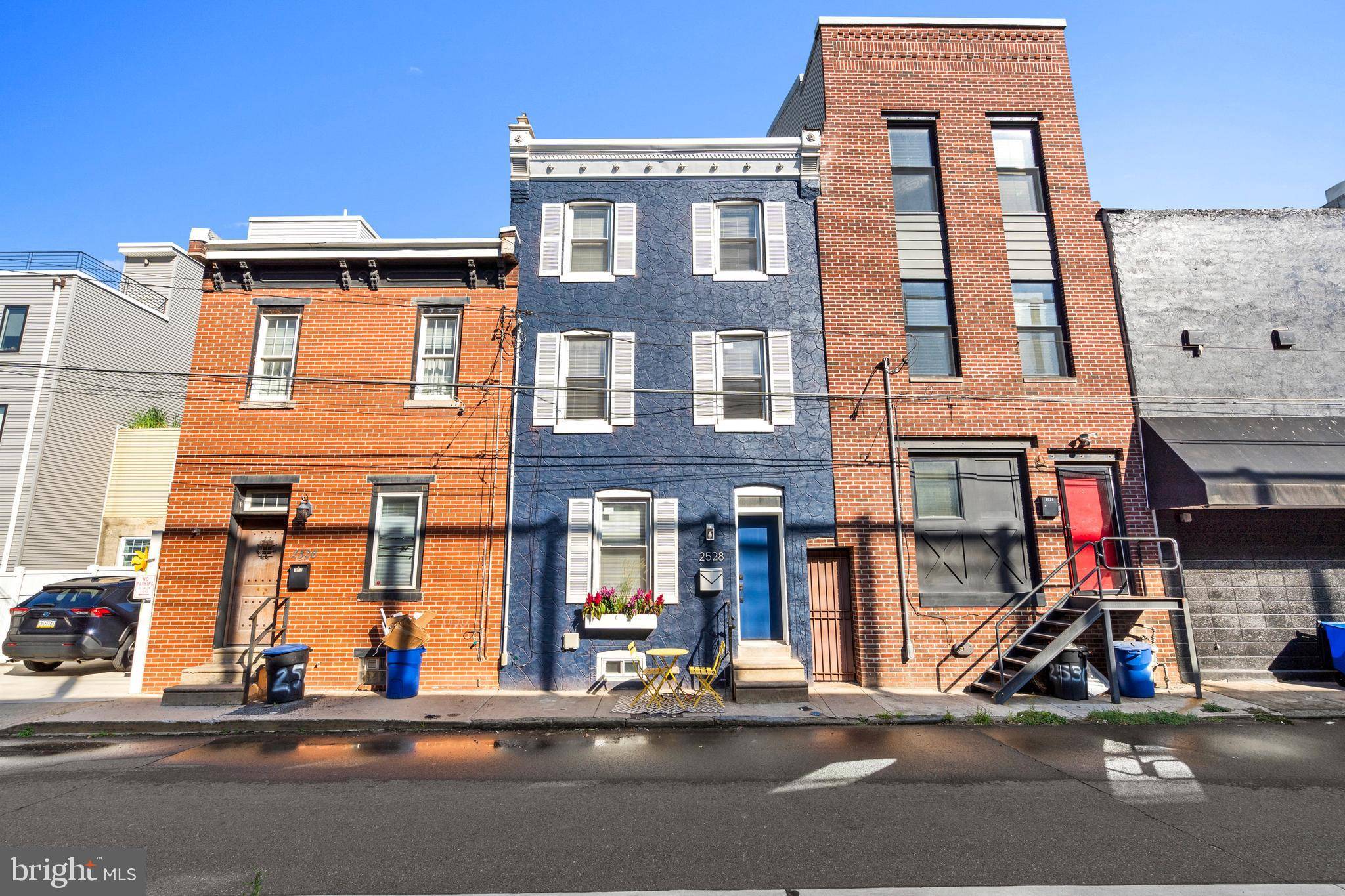 Philadelphia, PA 19125,2528 EMERY ST