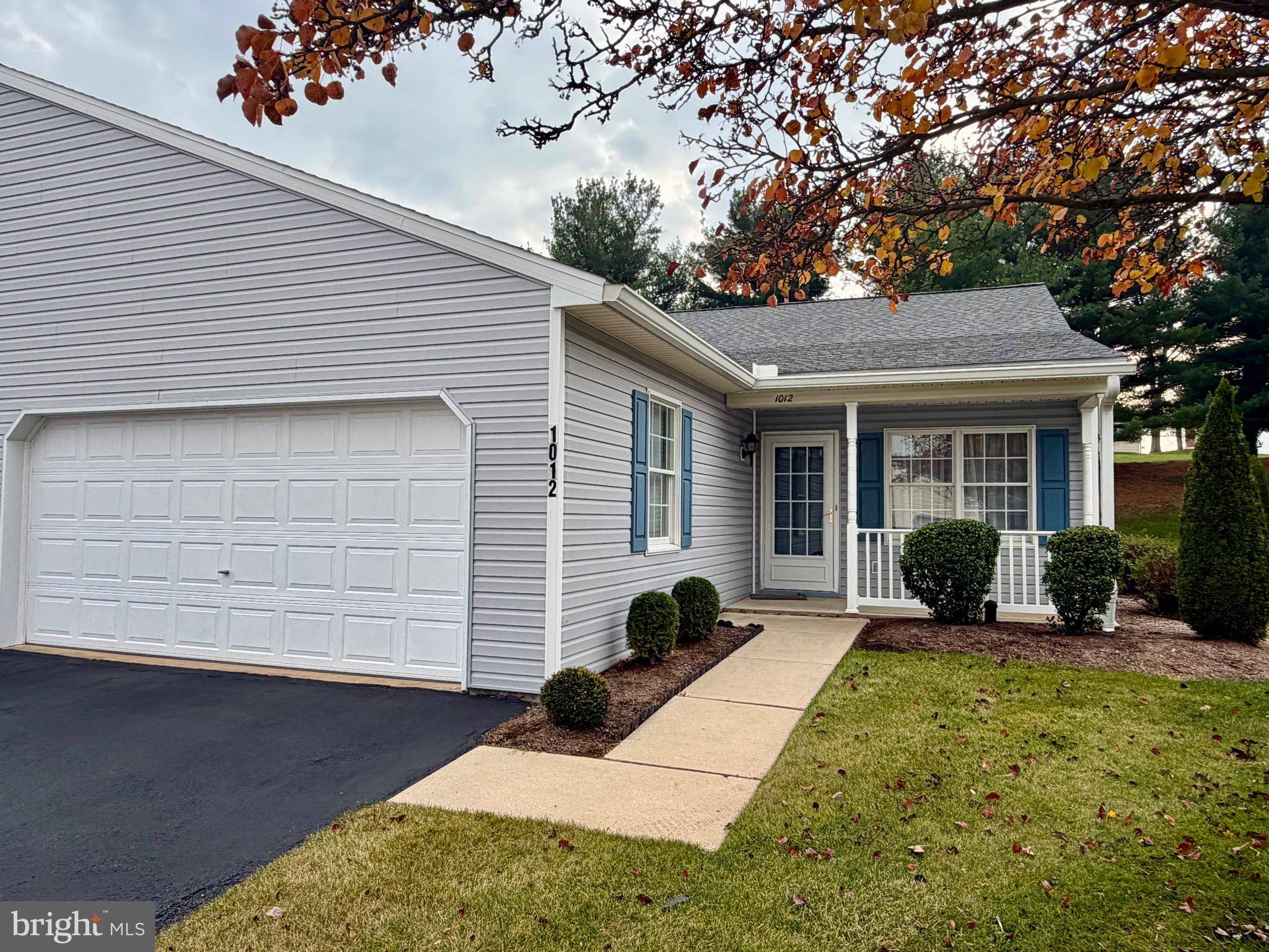 York, PA 17402,1012 HASTINGS BLVD #1012