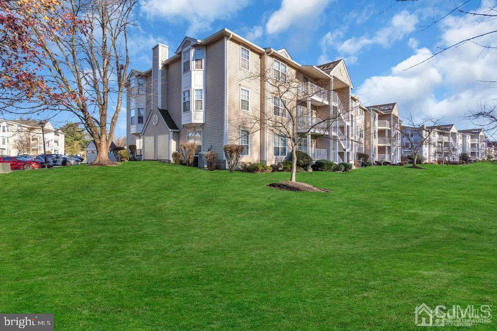 Franklin Park, NJ 08823,139 RACHEL CT