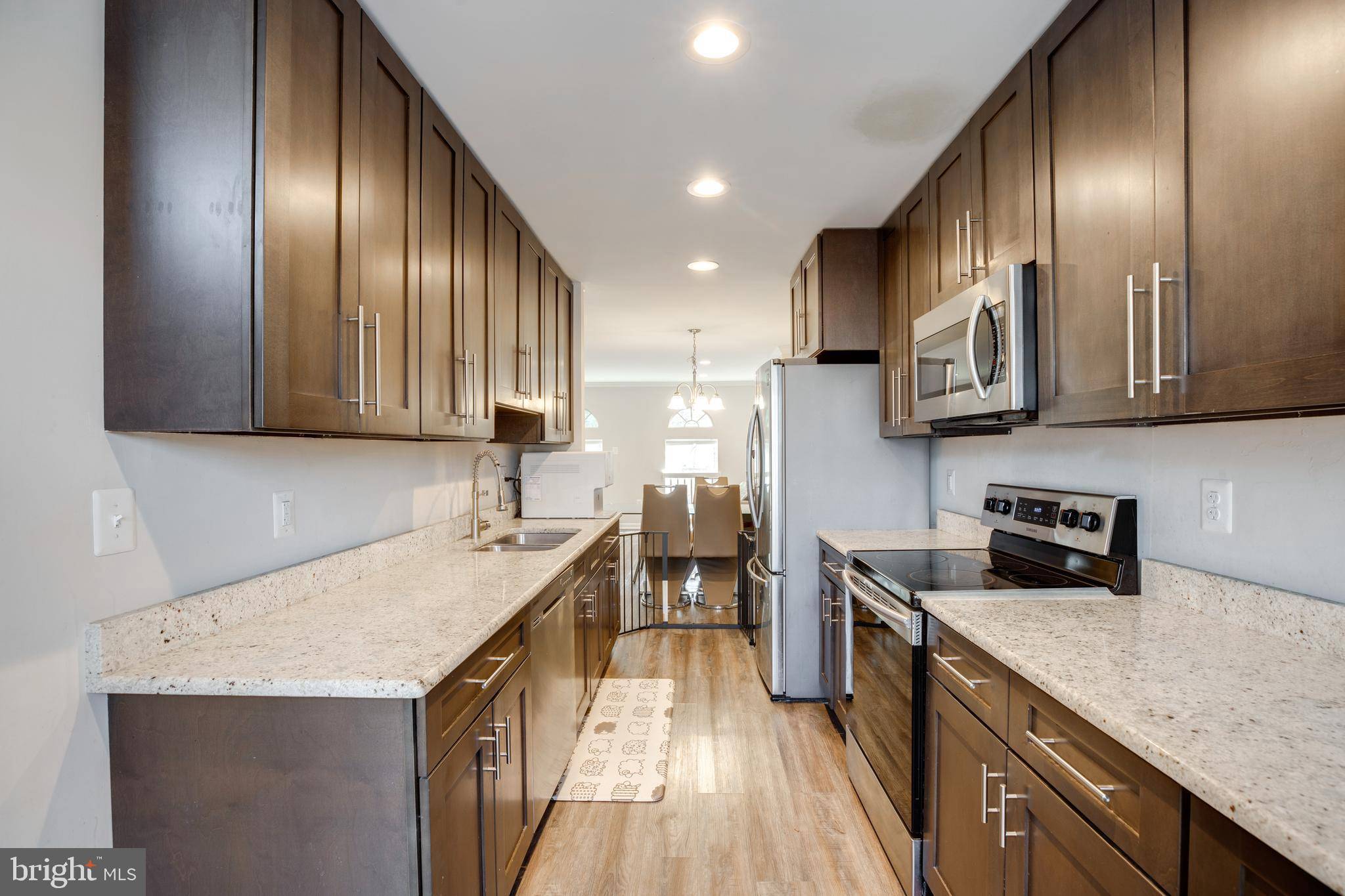 Centreville, VA 20121,13943 PREACHER CHAPMAN PL