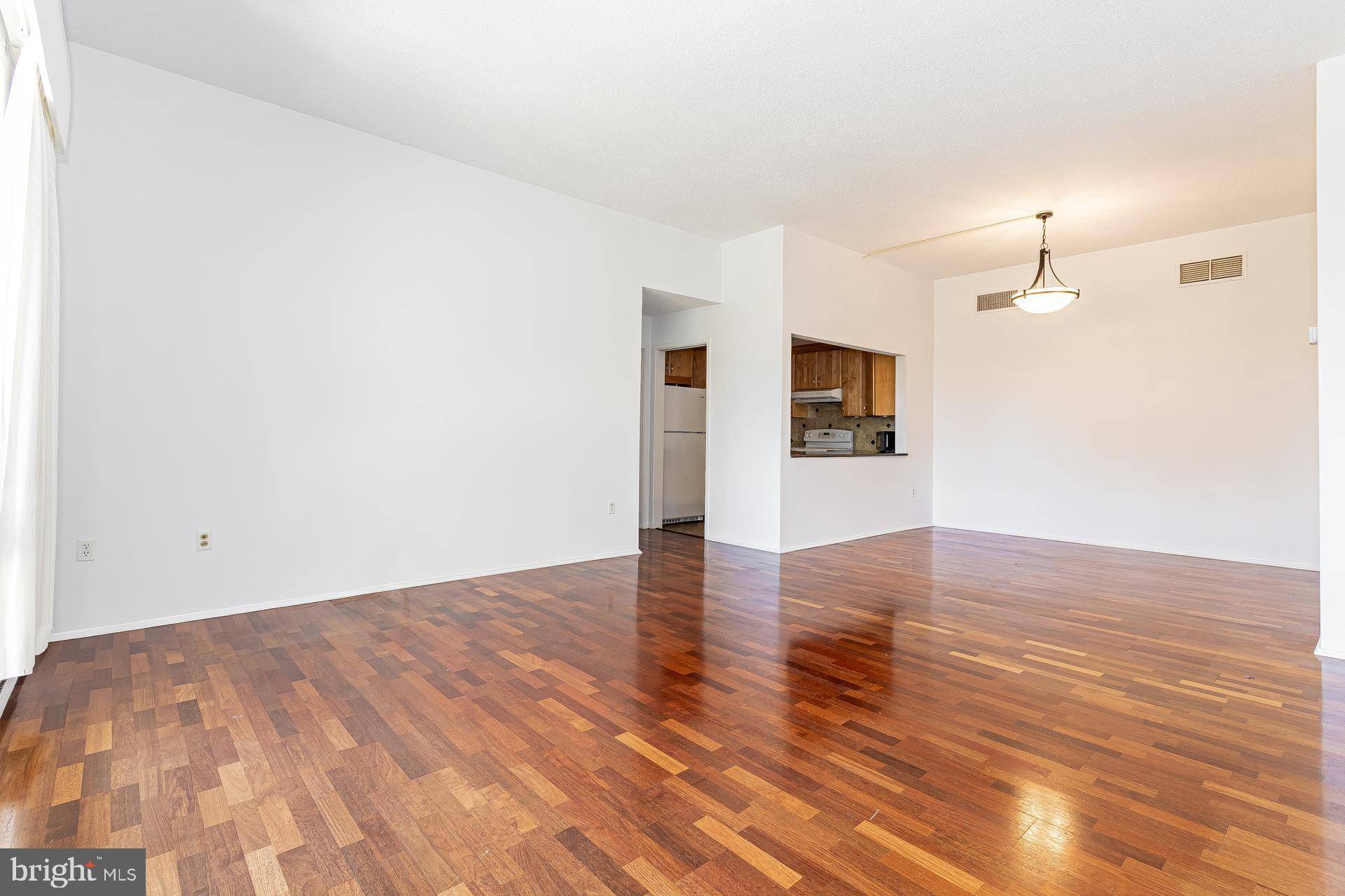 Princeton, NJ 08540,1 MARKHAM RD #2F