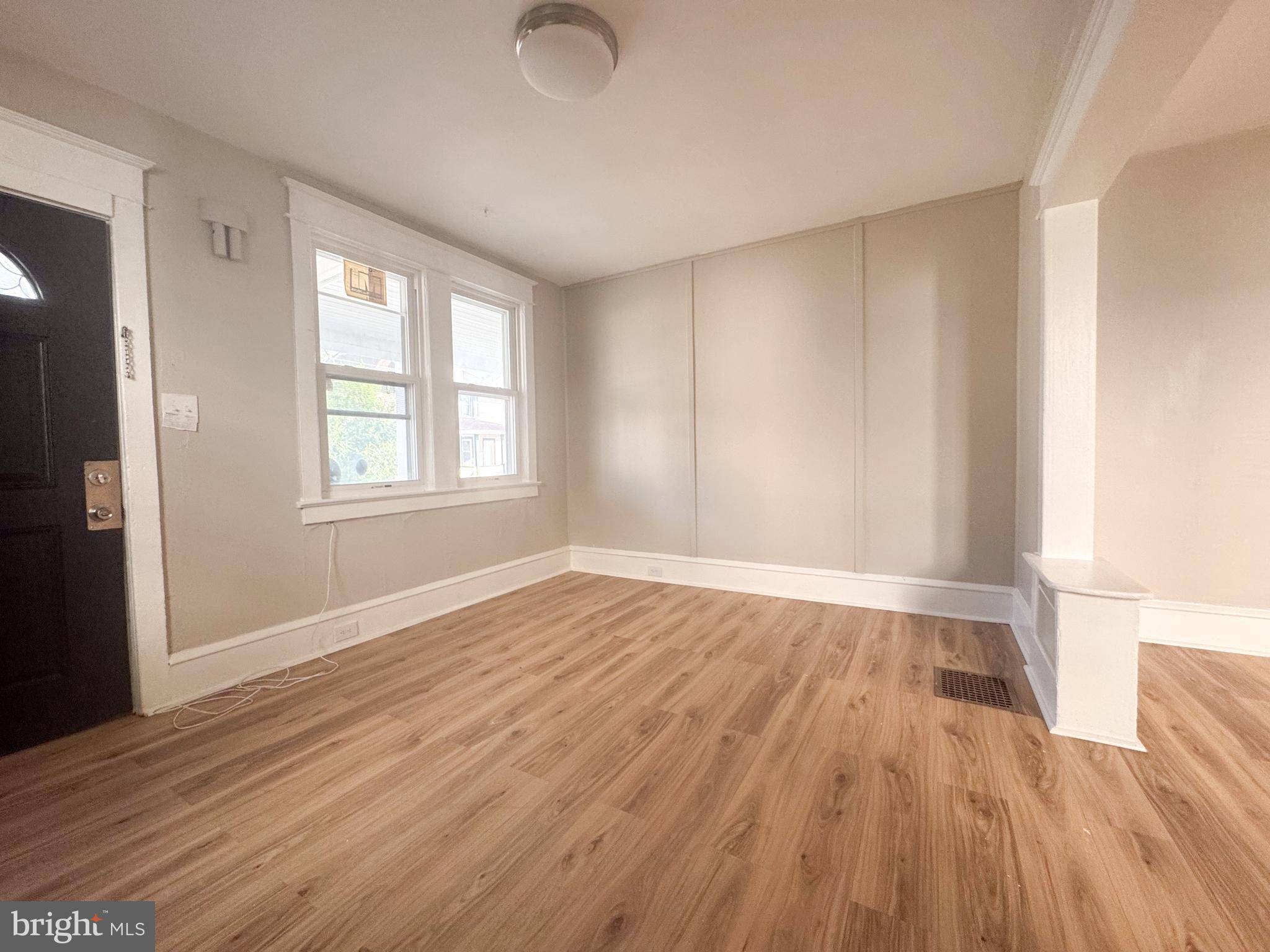 Paulsboro, NJ 08066,27-29 E ADAMS ST