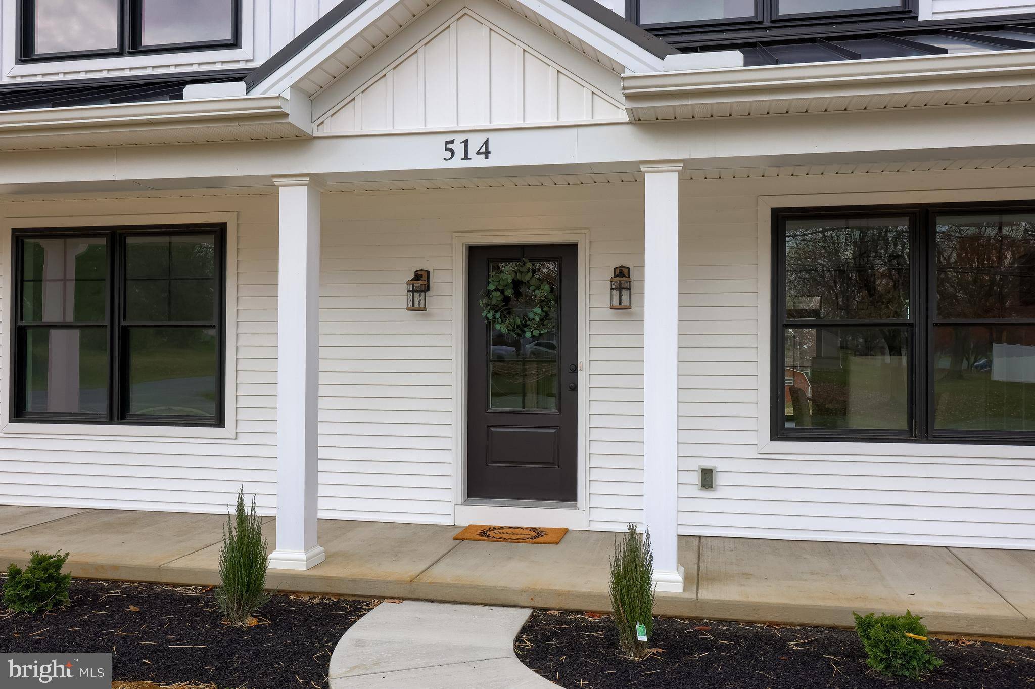 Lititz, PA 17543,514 WOODCREST AVE