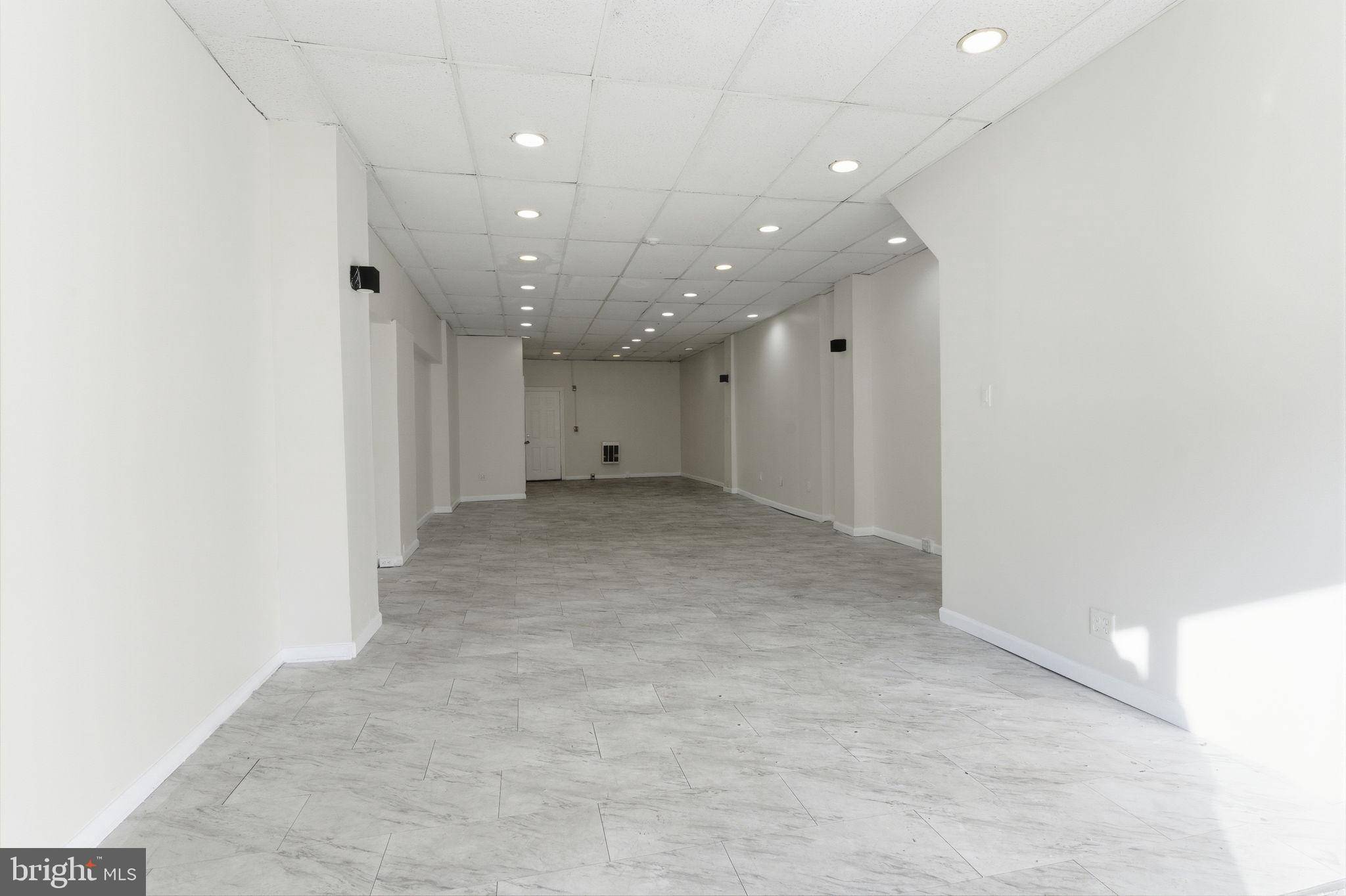 Philadelphia, PA 19120,5646 N 5TH ST