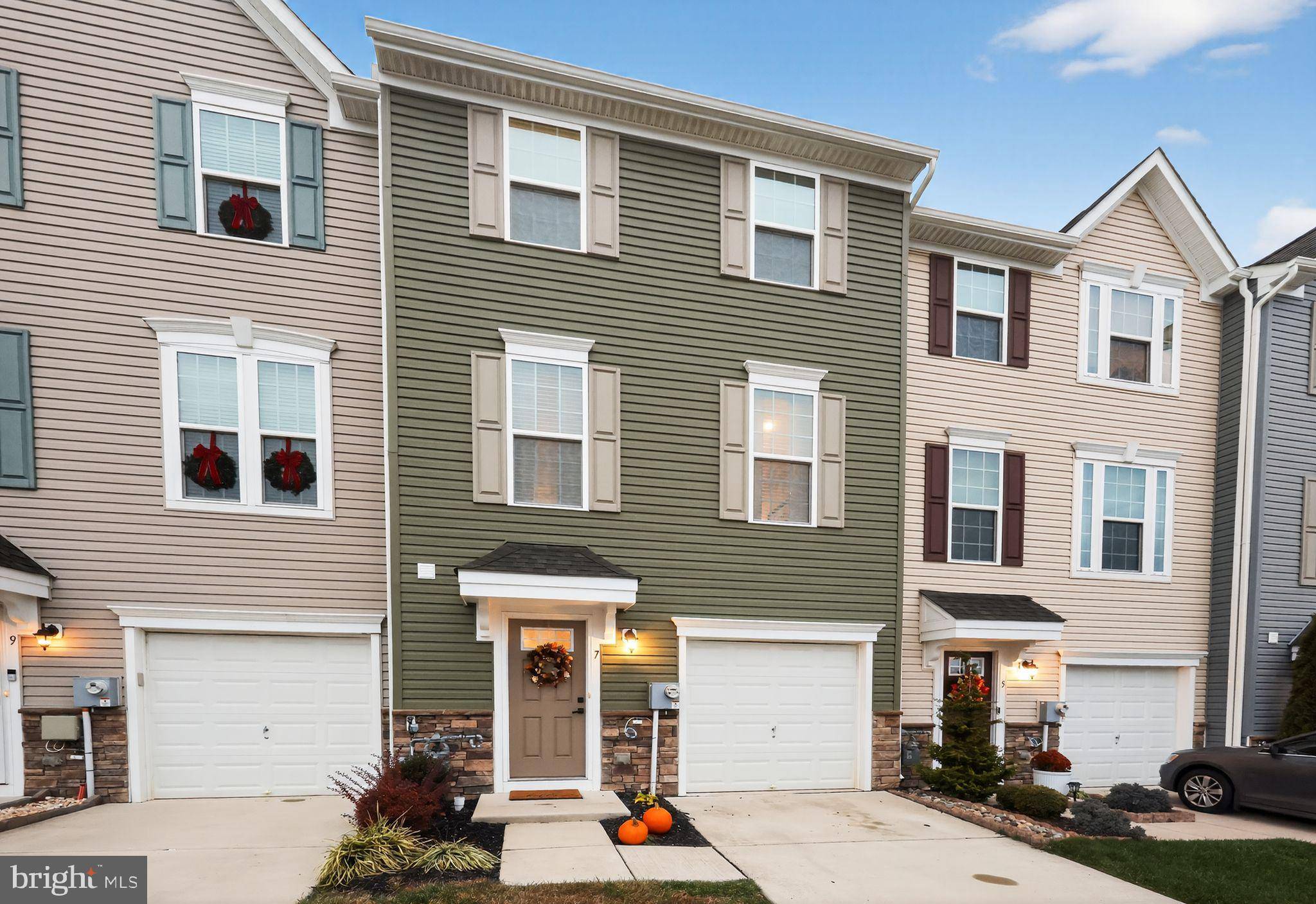 Sicklerville, NJ 08081,7 UNION WAY