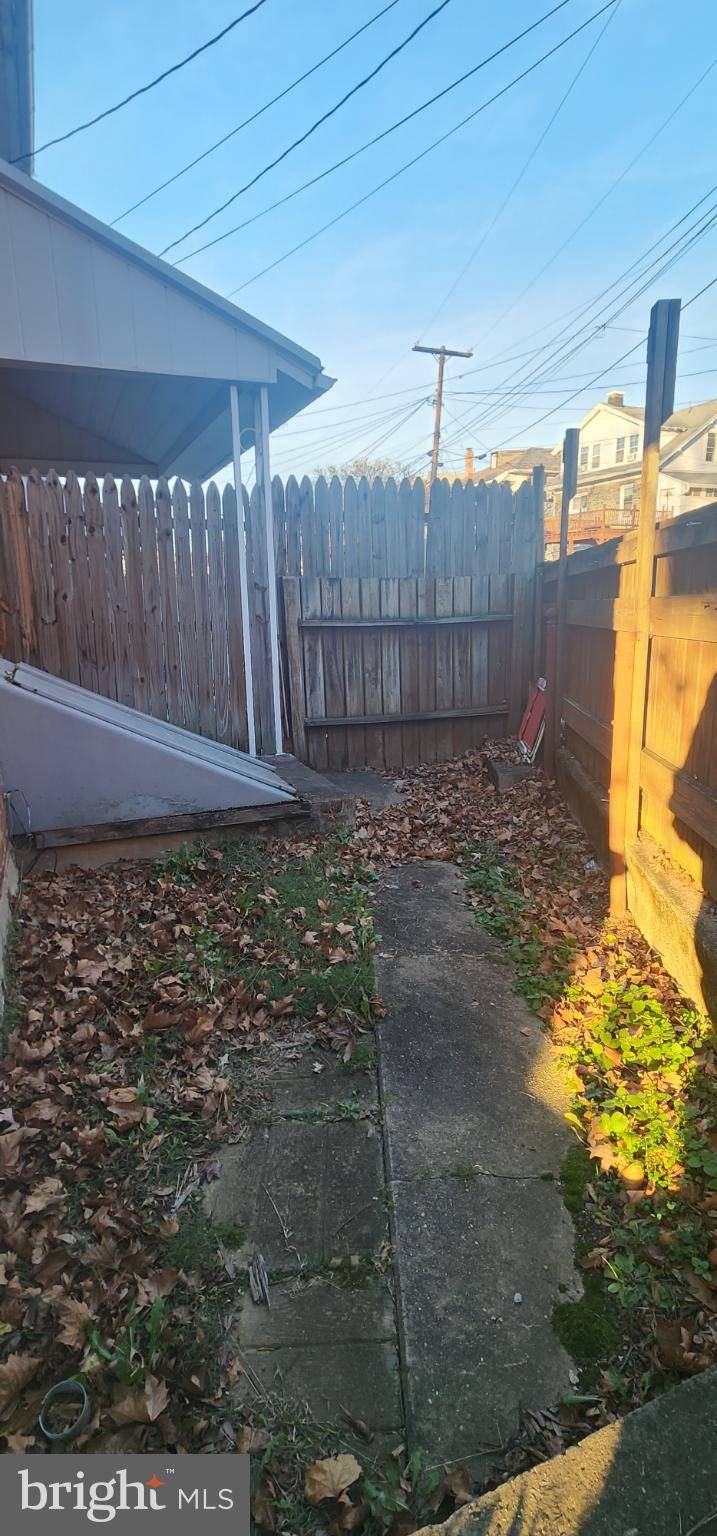 Reading, PA 19604,1209 LINDEN ST