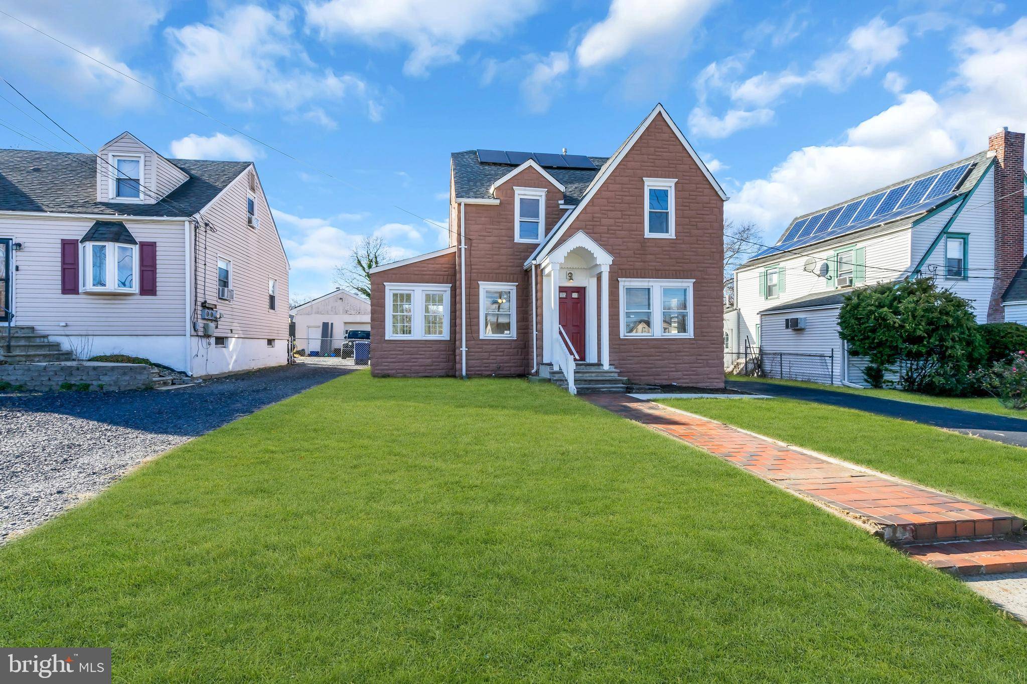 Trenton, NJ 08610,580 ROUTE 206