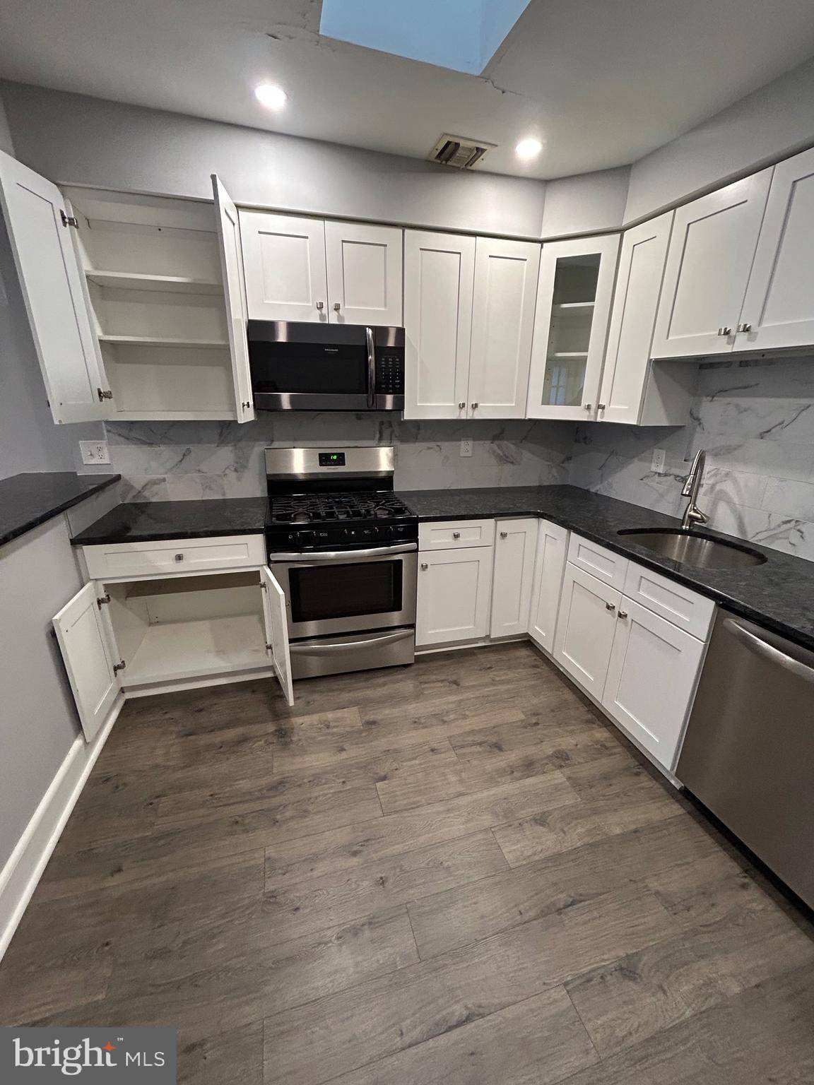 Royersford, PA 19468,336 MAIN ST #3