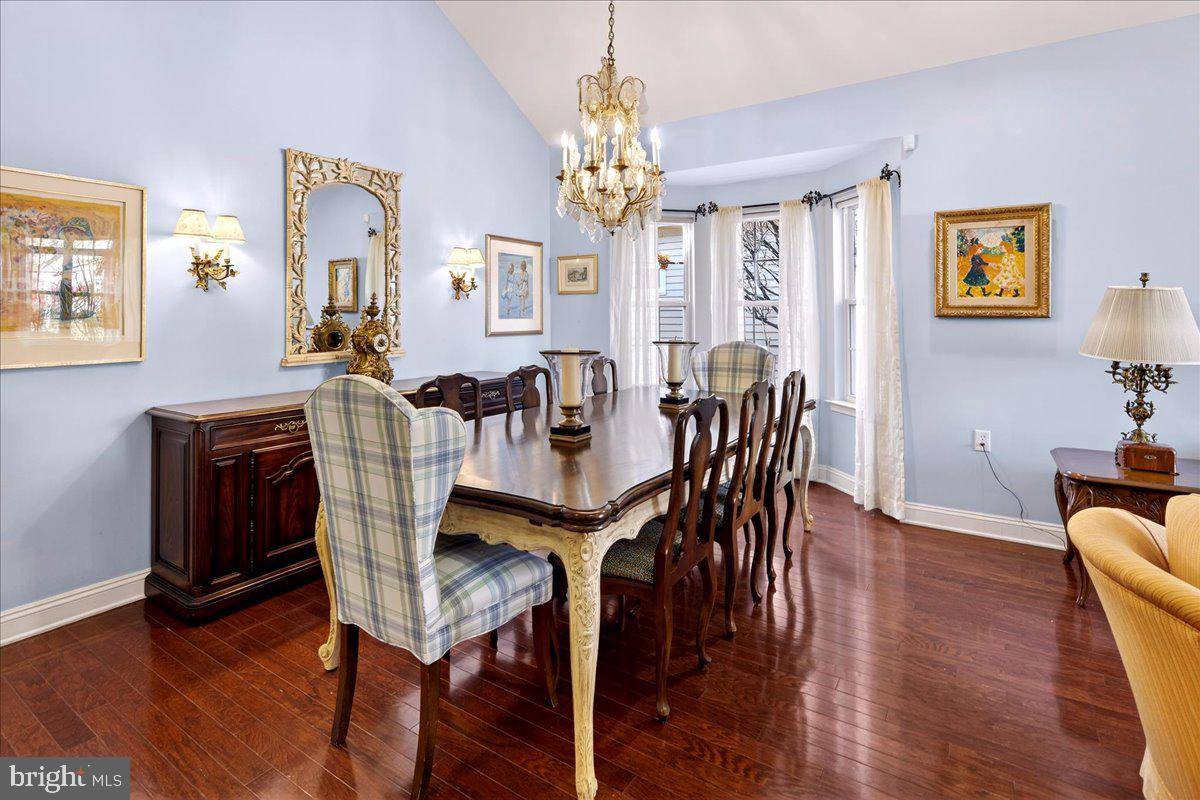 Princeton Junction, NJ 08550,208 SUNFLOWER LN