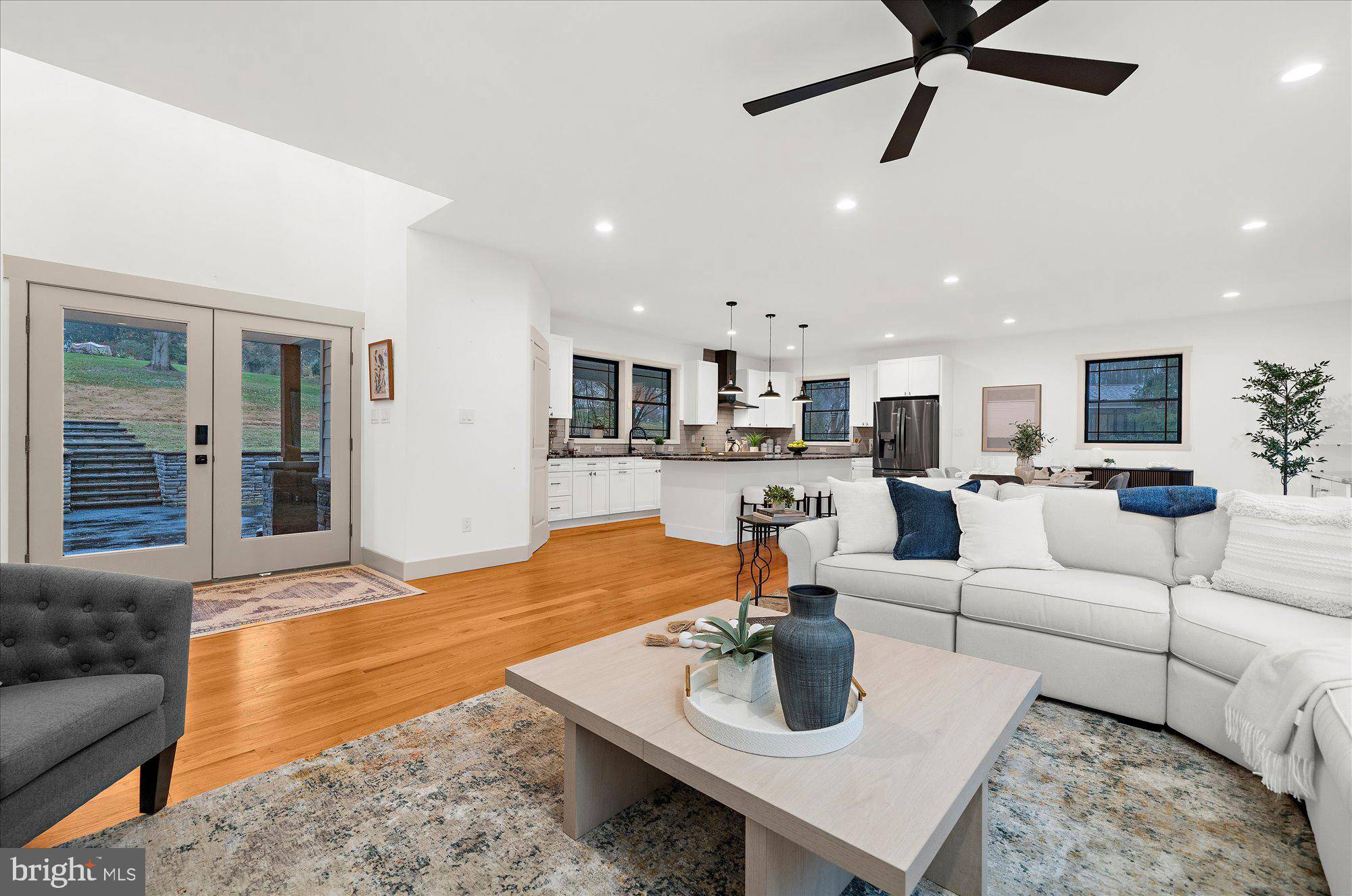 Media, PA 19063,8 CHIPMUNK LN