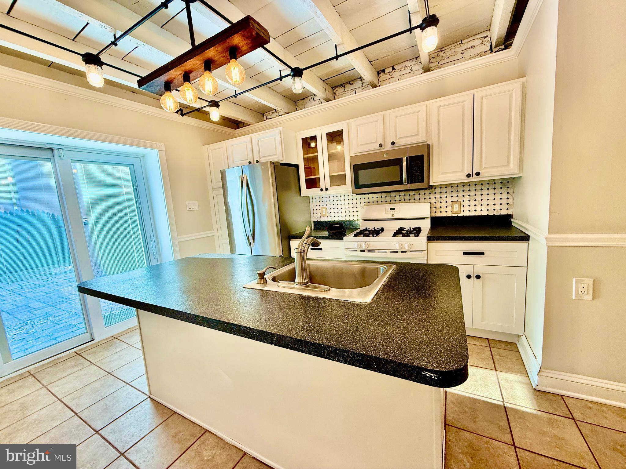 Baltimore, MD 21224,2529 FLEET ST