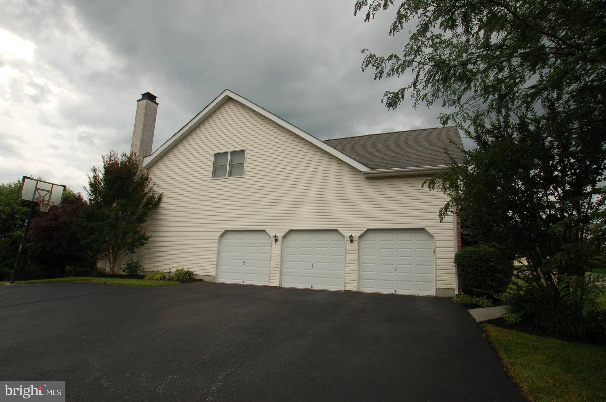 Hockessin, DE 19707,8 HANSON LN