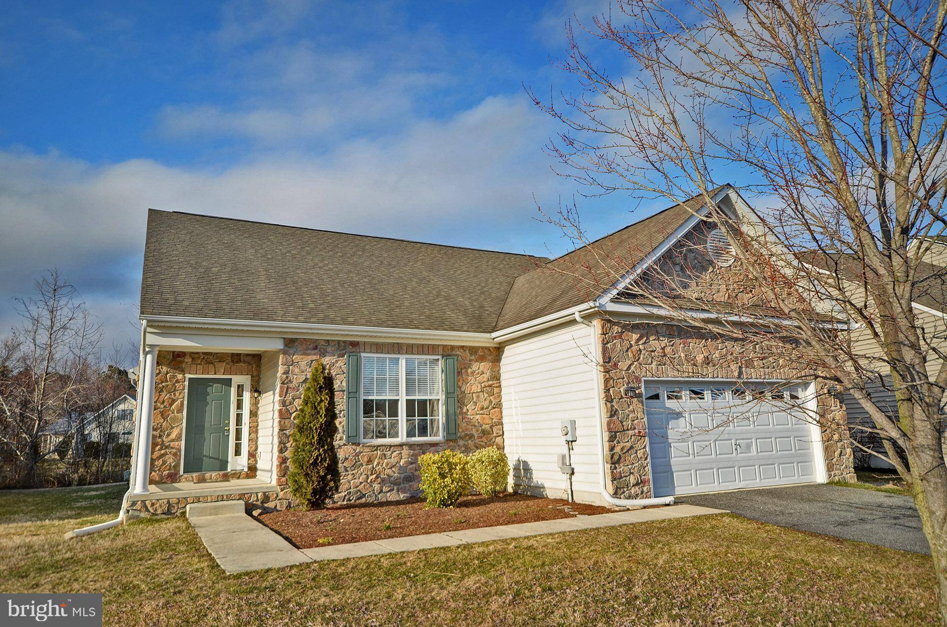 Ocean View, DE 19970,3 MIDDLETON CT