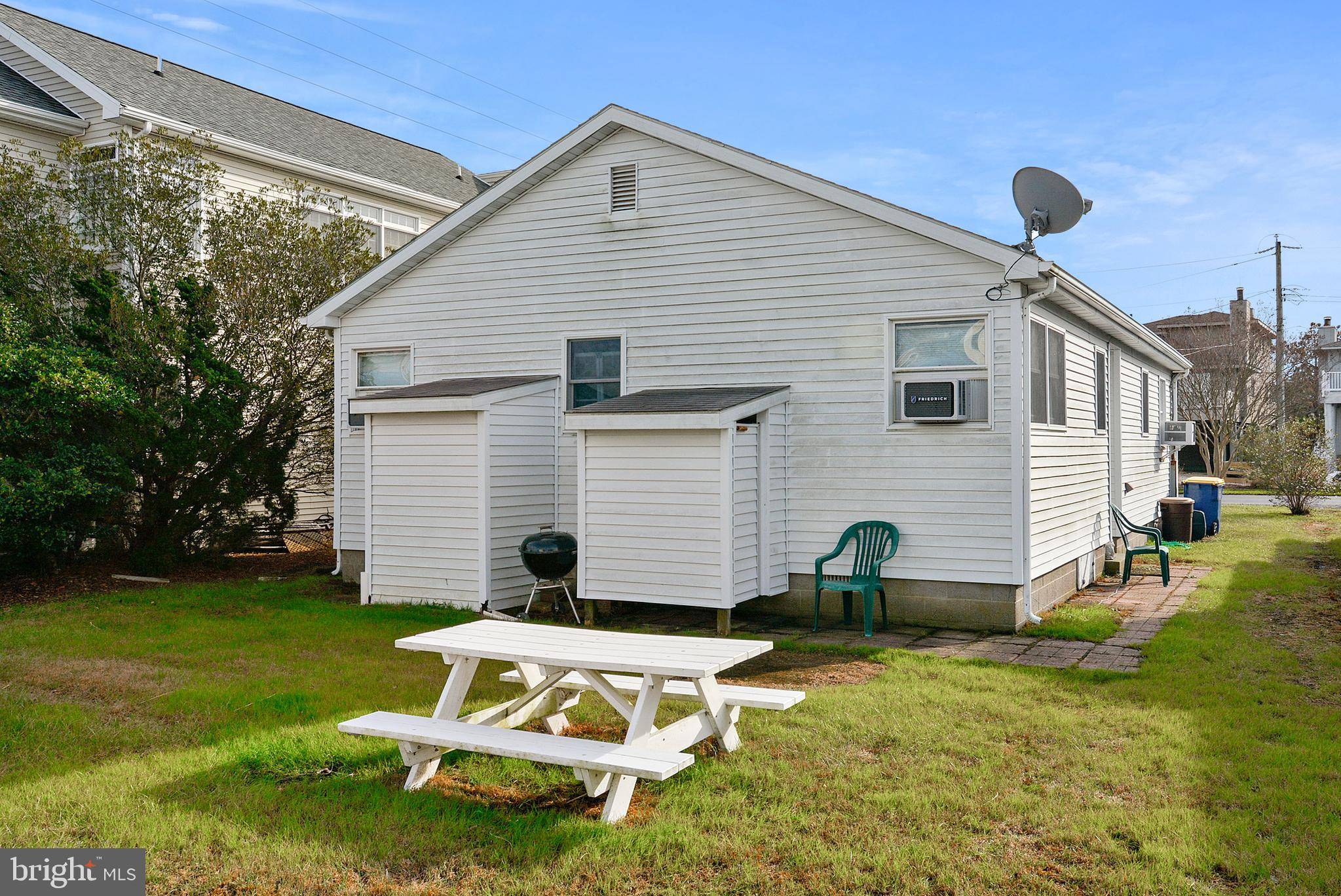 Bethany Beach, DE 19930,203 OCEAN VIEW PKWY