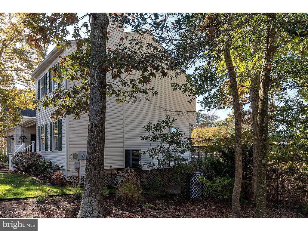 Ocean View, DE 19970,10 WHITESCREEK LN