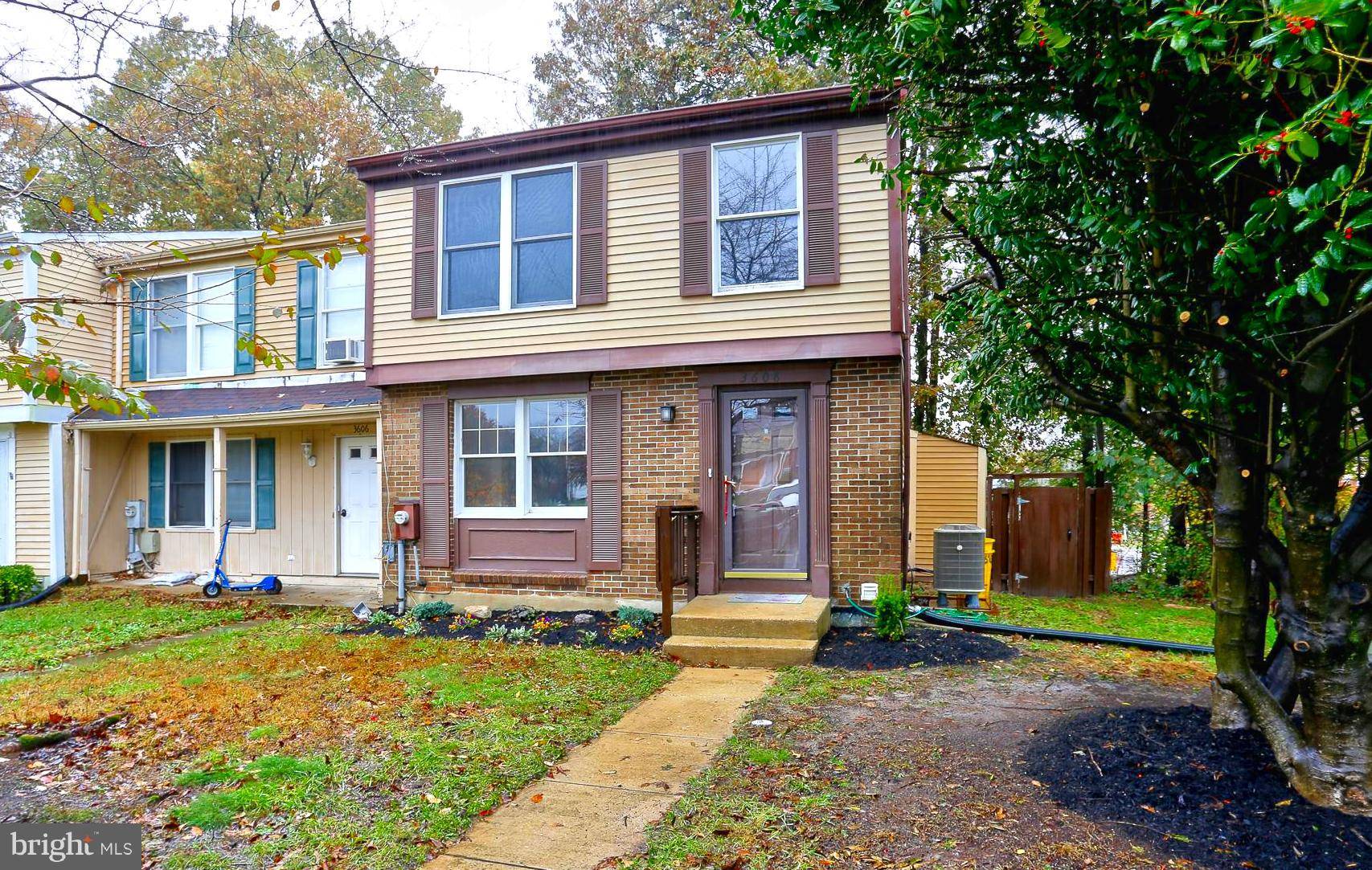 Pasadena, MD 21122,3608 ROBIN AIR CT