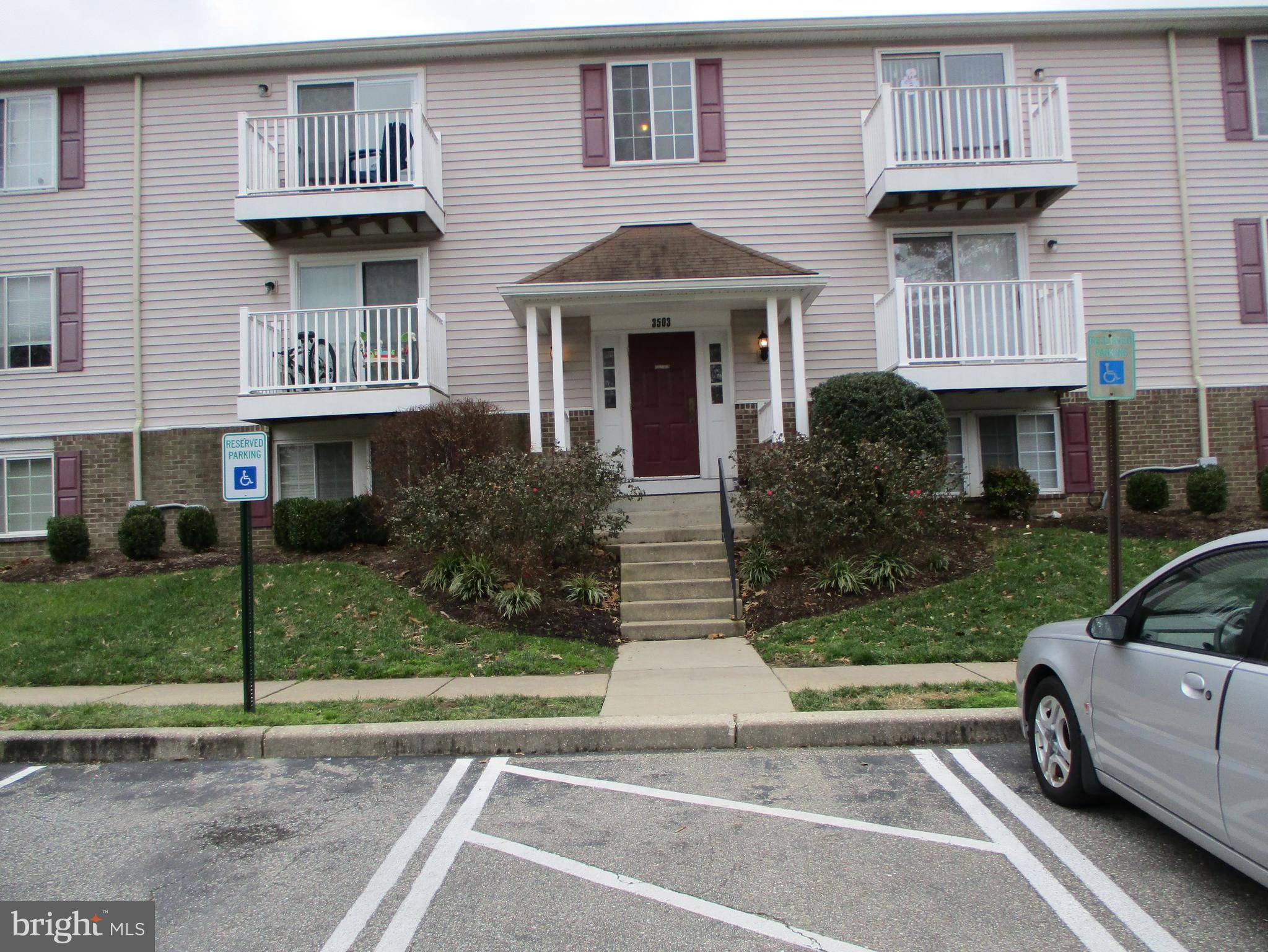 Pasadena, MD 21122,3503 LOCHEARN CT #503F