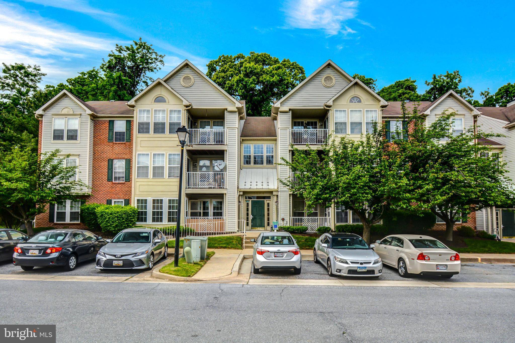 Owings Mills, MD 21117,7904 - M VALLEY MANOR RD #302