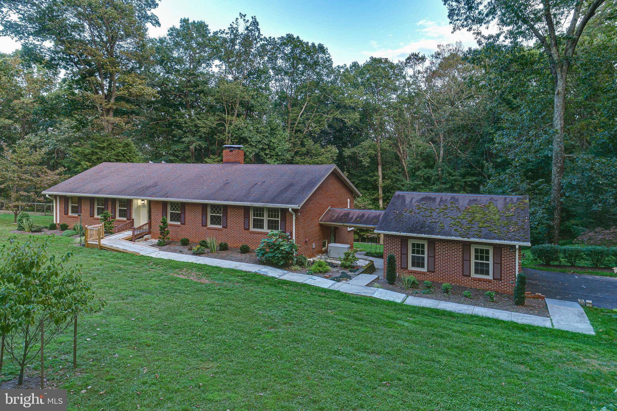 Parkton, MD 21120,900 HILLSIDE VIEW RD