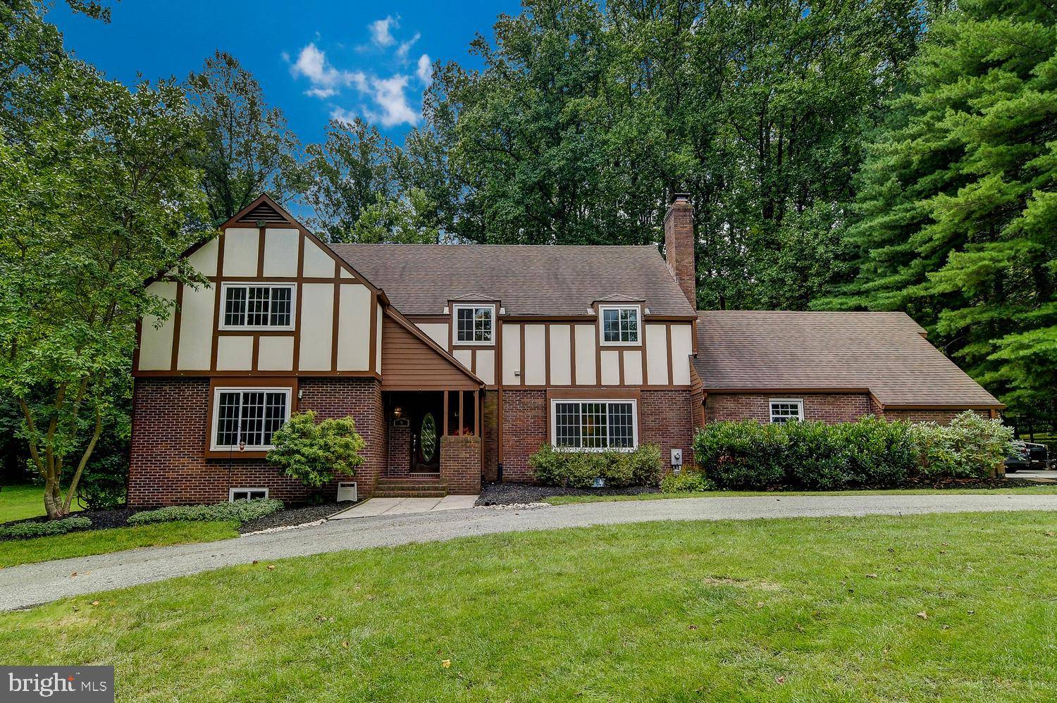 Glen Arm, MD 21057,9 WINEBERRY CT