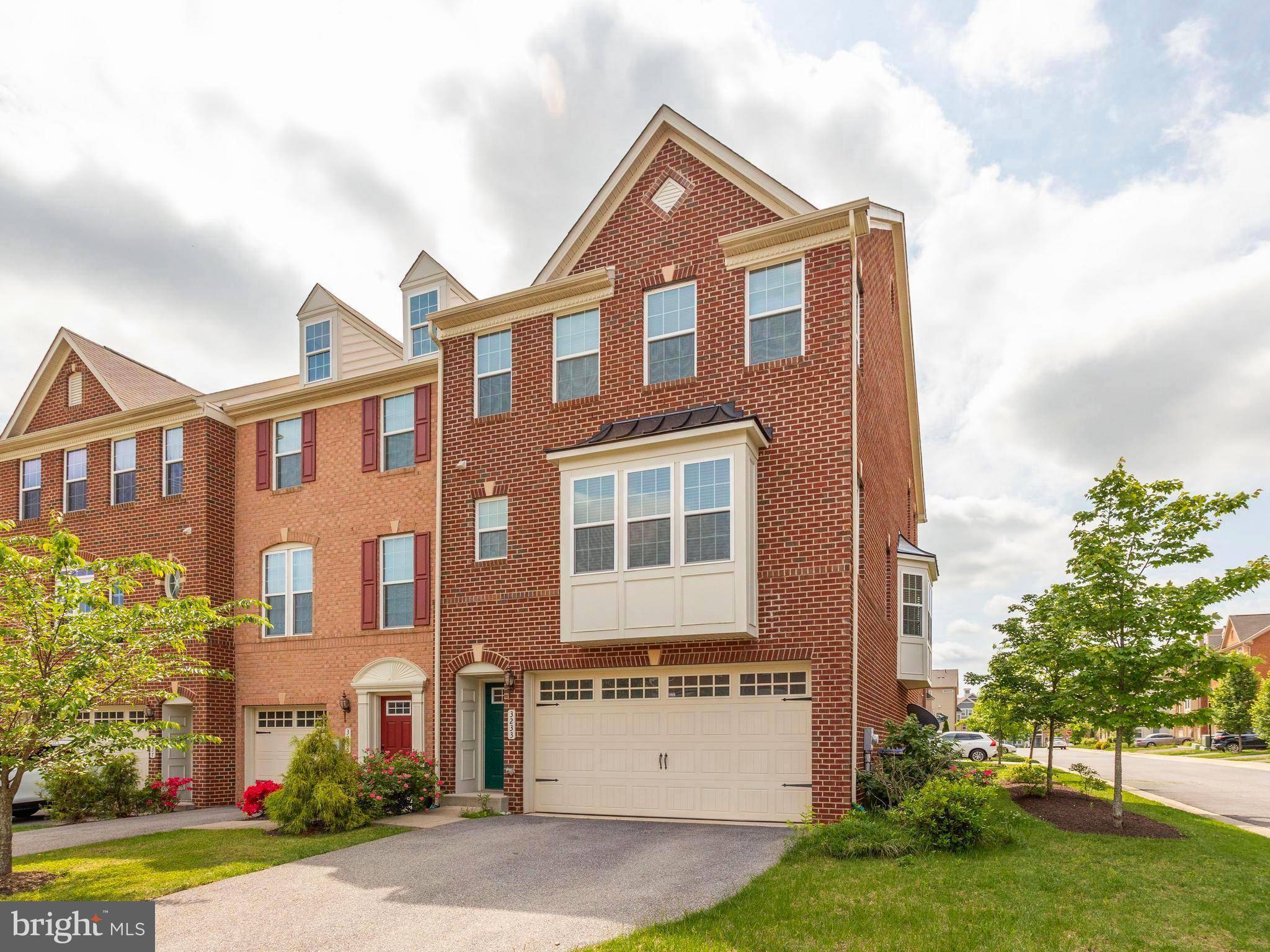 Waldorf, MD 20601,3233 CAREYSBROOK CT