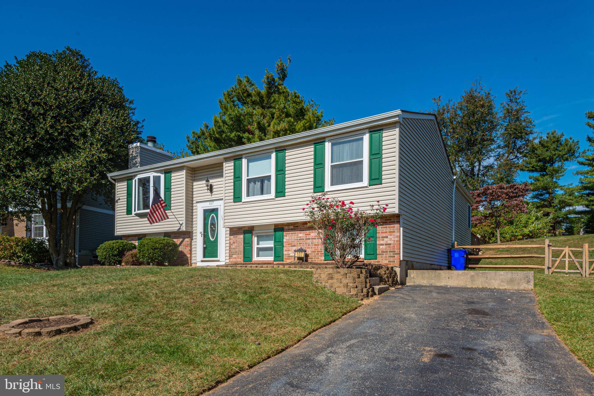 Mount Airy, MD 21771,107 CLOVERDALE CT