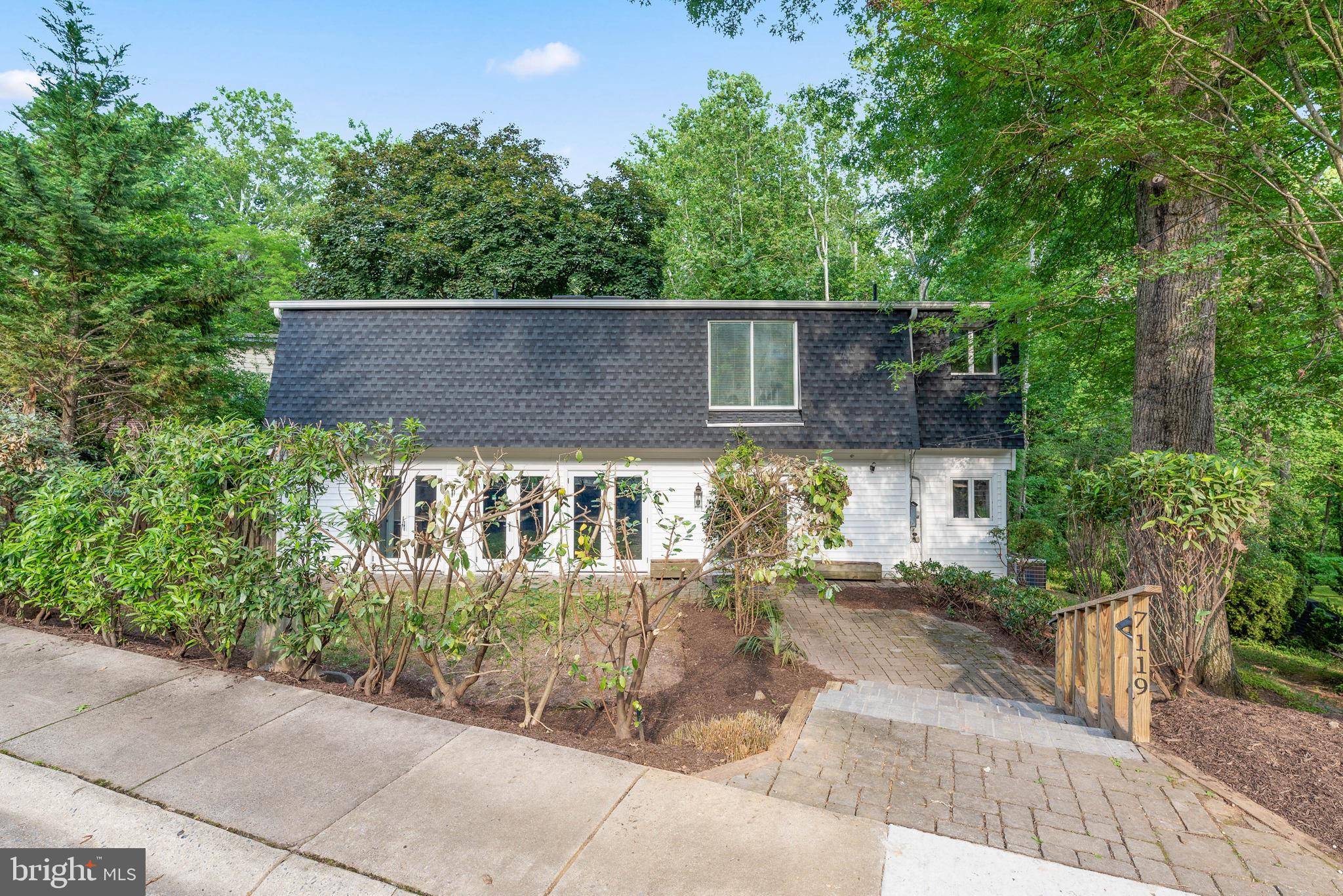 Bethesda, MD 20817,7119 BRAEBURN PL