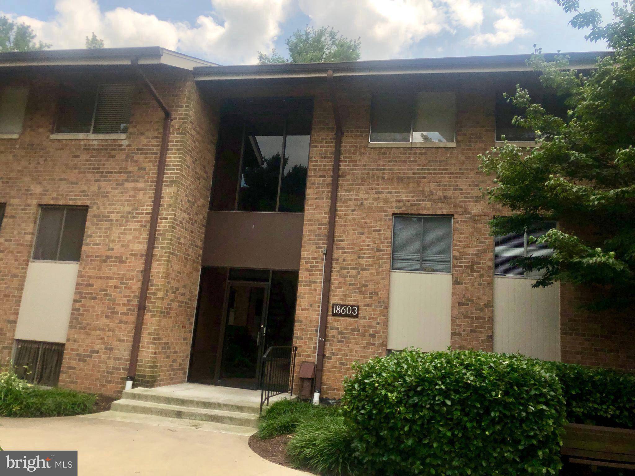 Montgomery Village, MD 20886,18603 WALKERS CHOICE RD-APT 1 WALKERS CHOICE #1