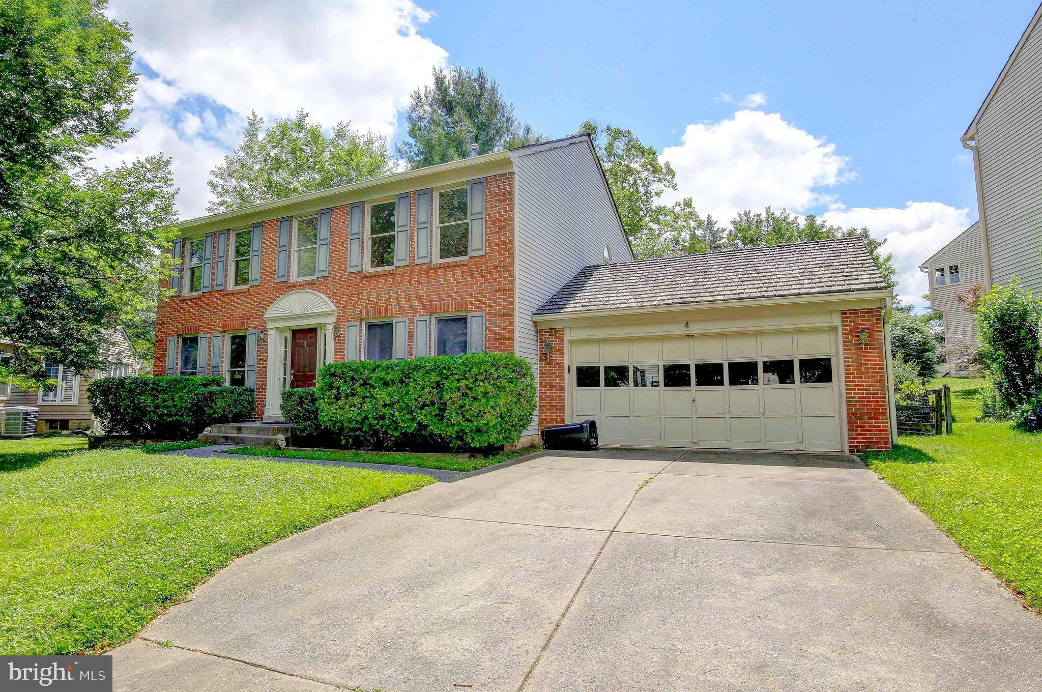 Gaithersburg, MD 20877,4 RED GRANITE CT