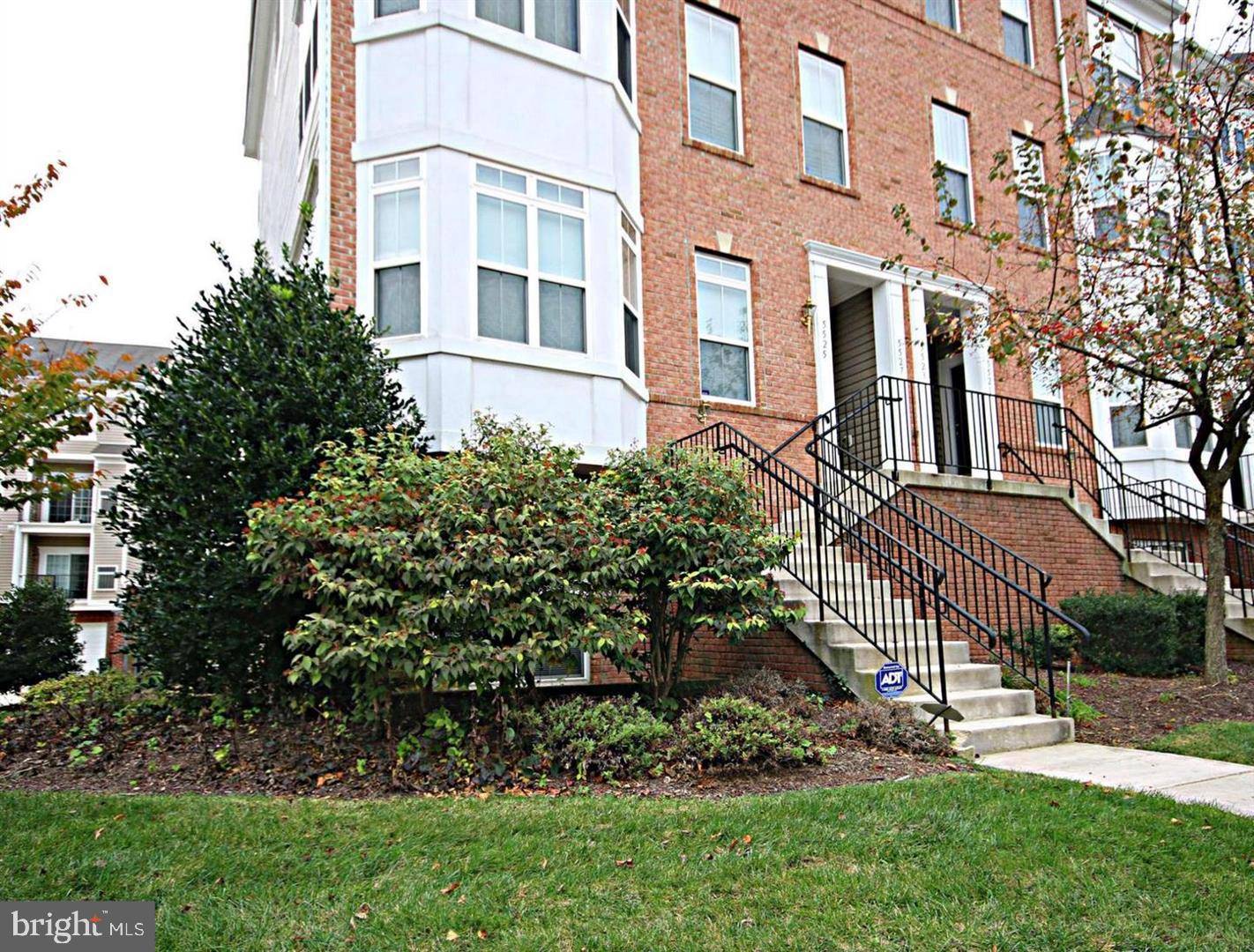 Suitland, MD 20746,5525 LANIER AVE #357