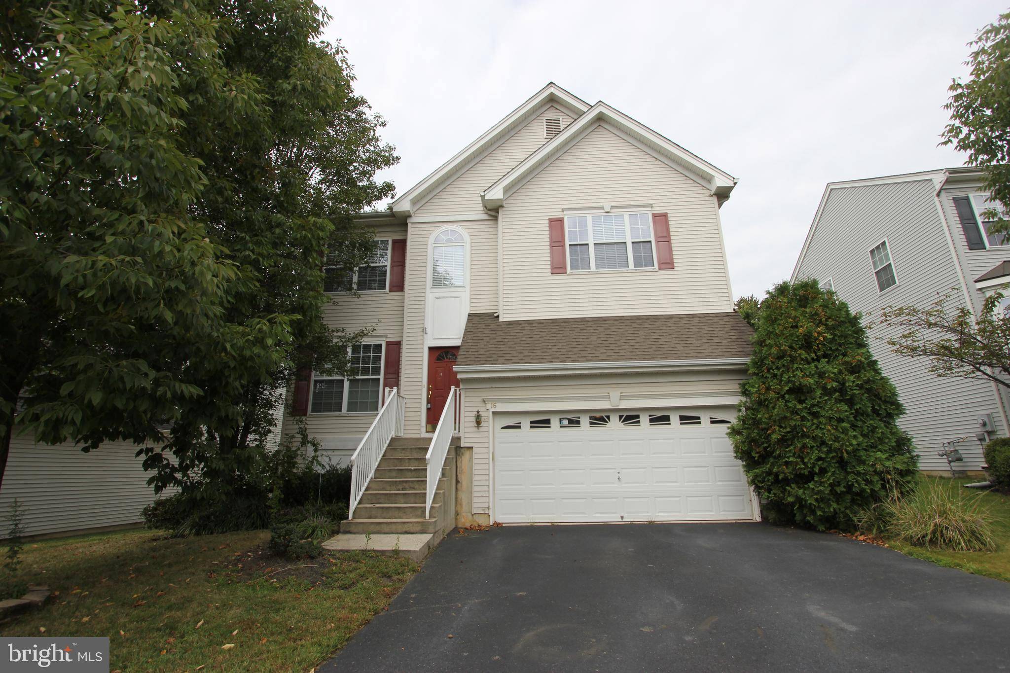 Bordentown, NJ 08505,16 TANTUM CT