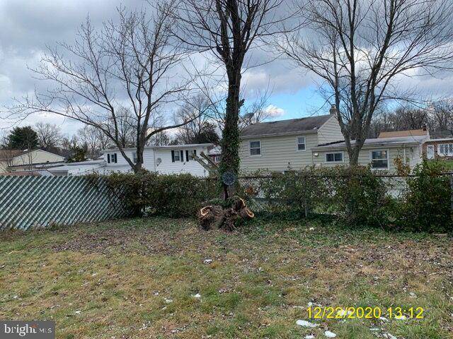 Somerdale, NJ 08083,311 W MAIDEN LN