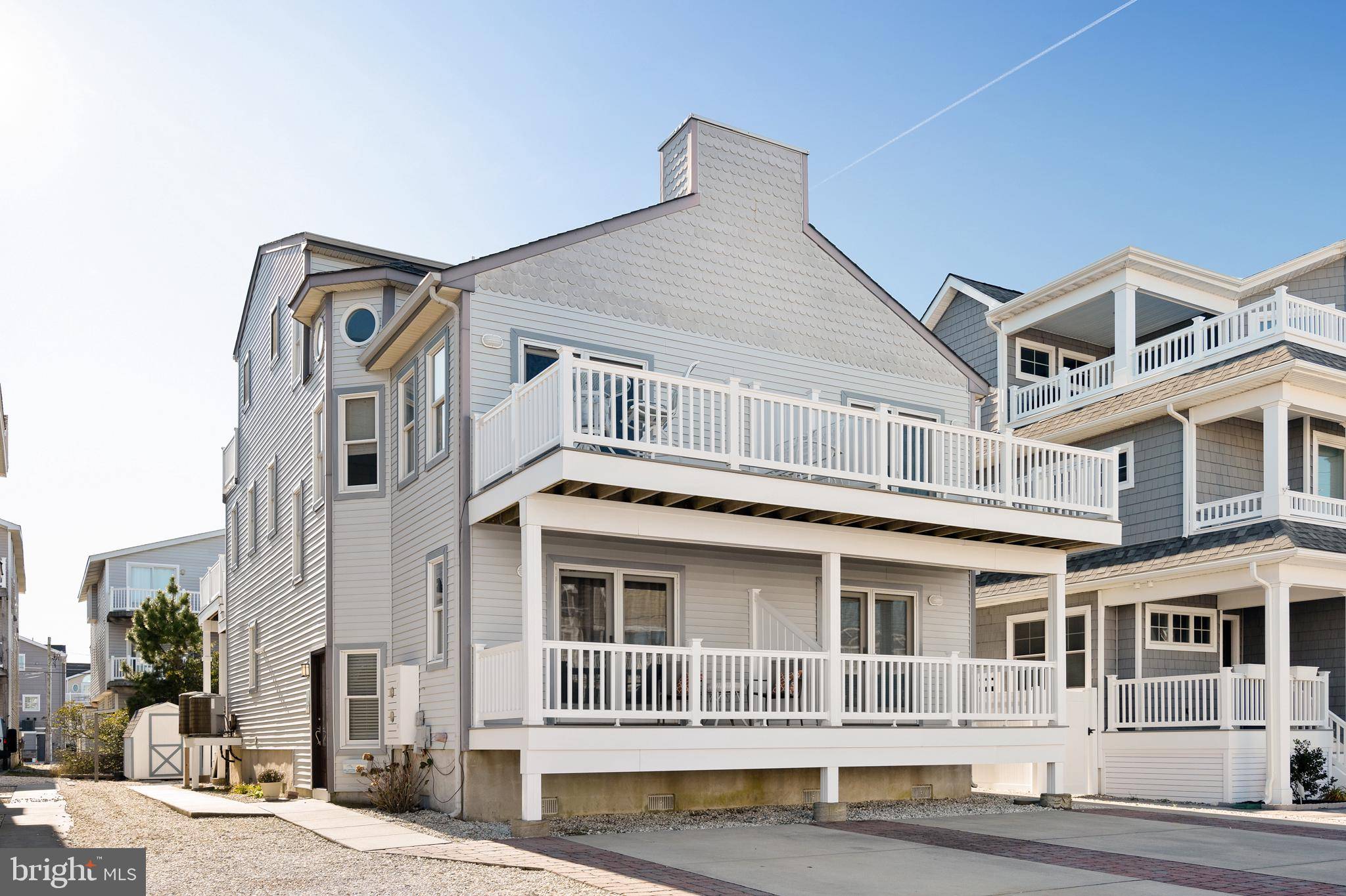 Sea Isle City, NJ 08243,14 53RD ST #E