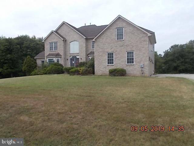 Swedesboro, NJ 08085,332 NICKLAUS CT