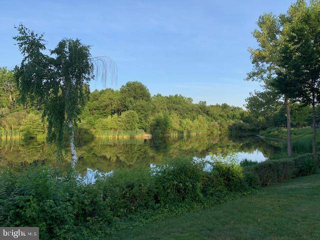 Princeton Junction, NJ 08550,31 RAINFLOWER LN